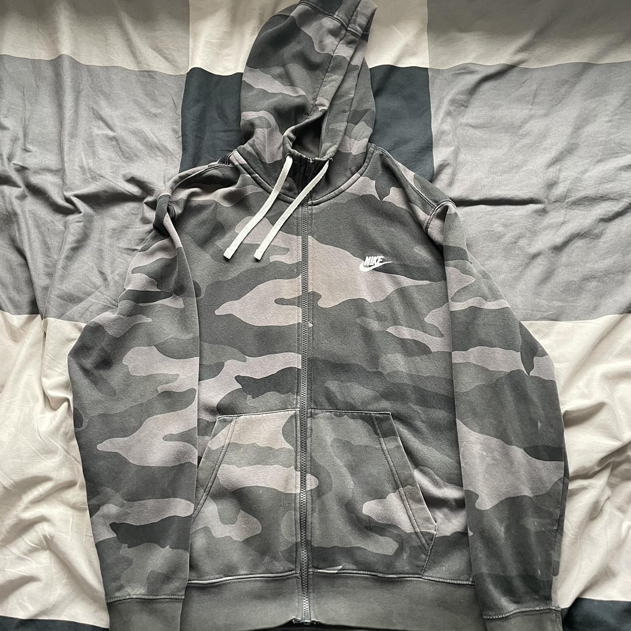 Nike grey camouflage zip up hoodie (size Large) -... - Depop