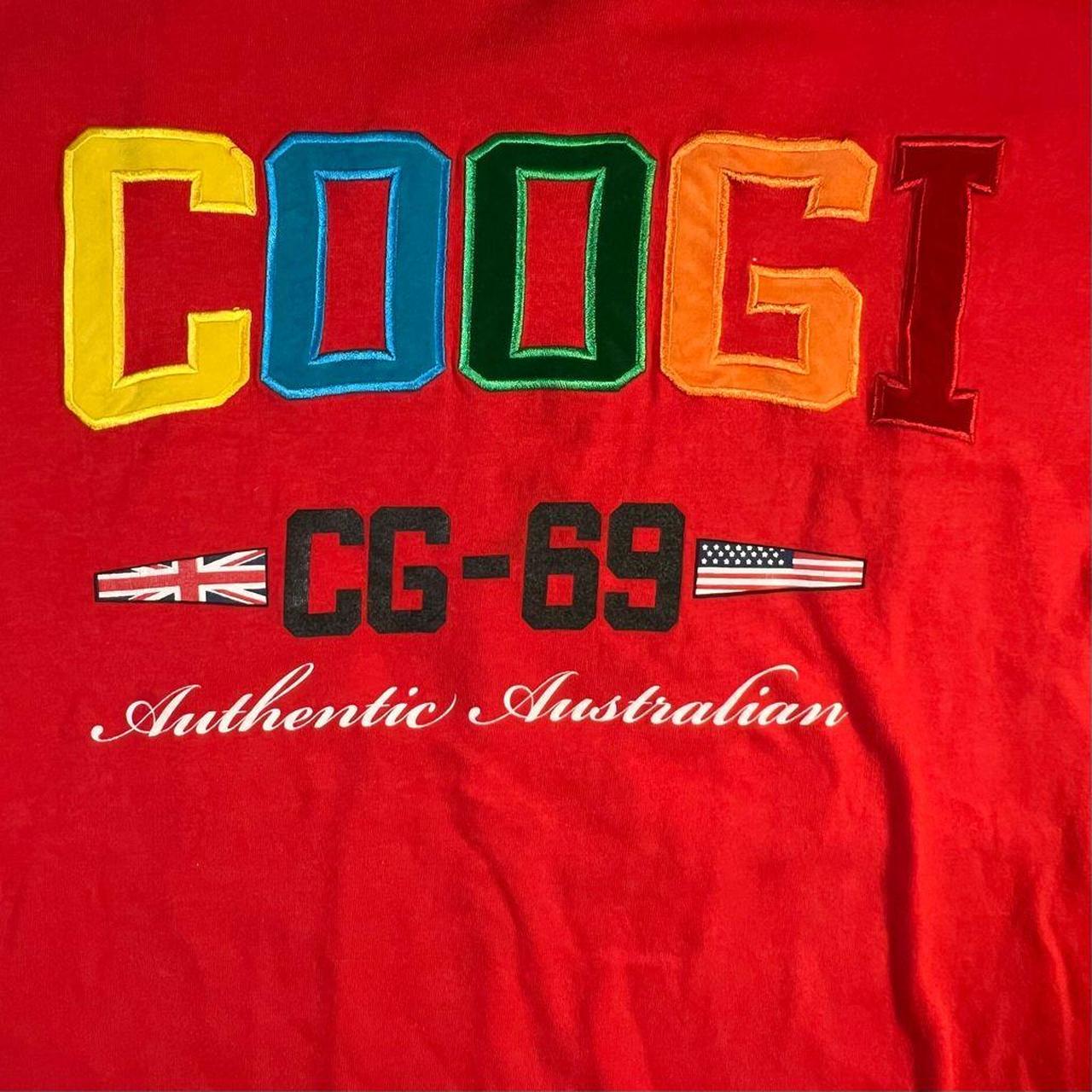 Coogi Men's Red and Green T-shirt (2)