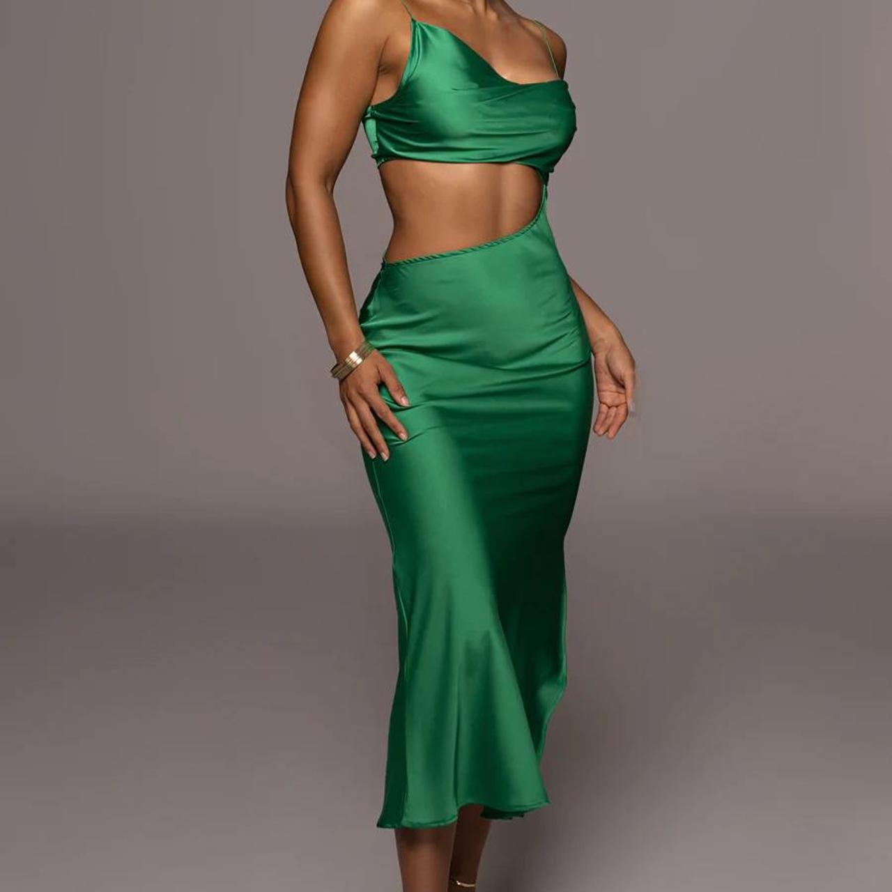 Parrot Green The Layered Gown by RIB for rent online | FLYROBE