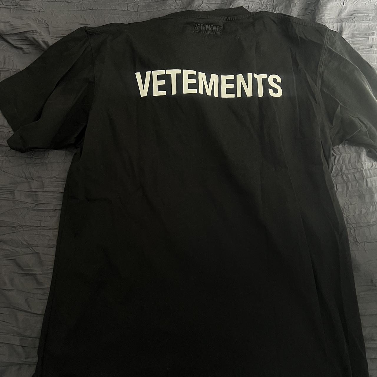 Vetements logo tshirt mens size M, have proof of... - Depop