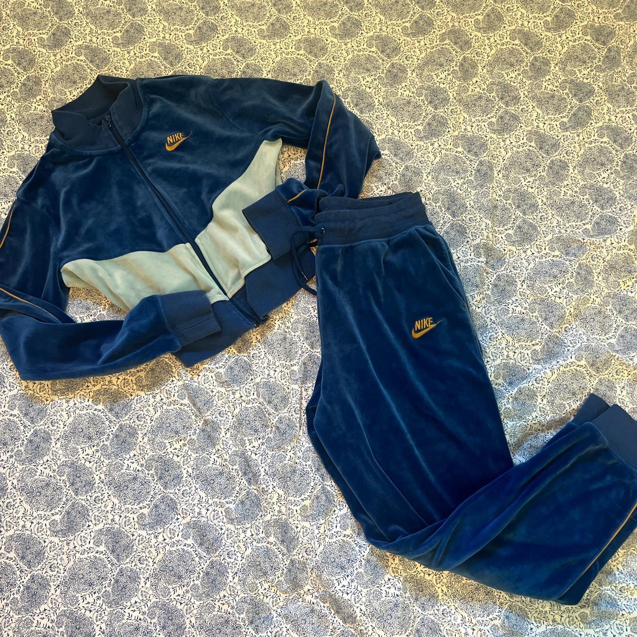 velour nike tracksuit womens