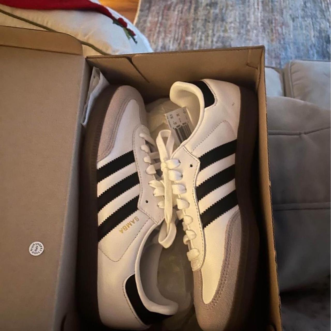 damenosis adidas