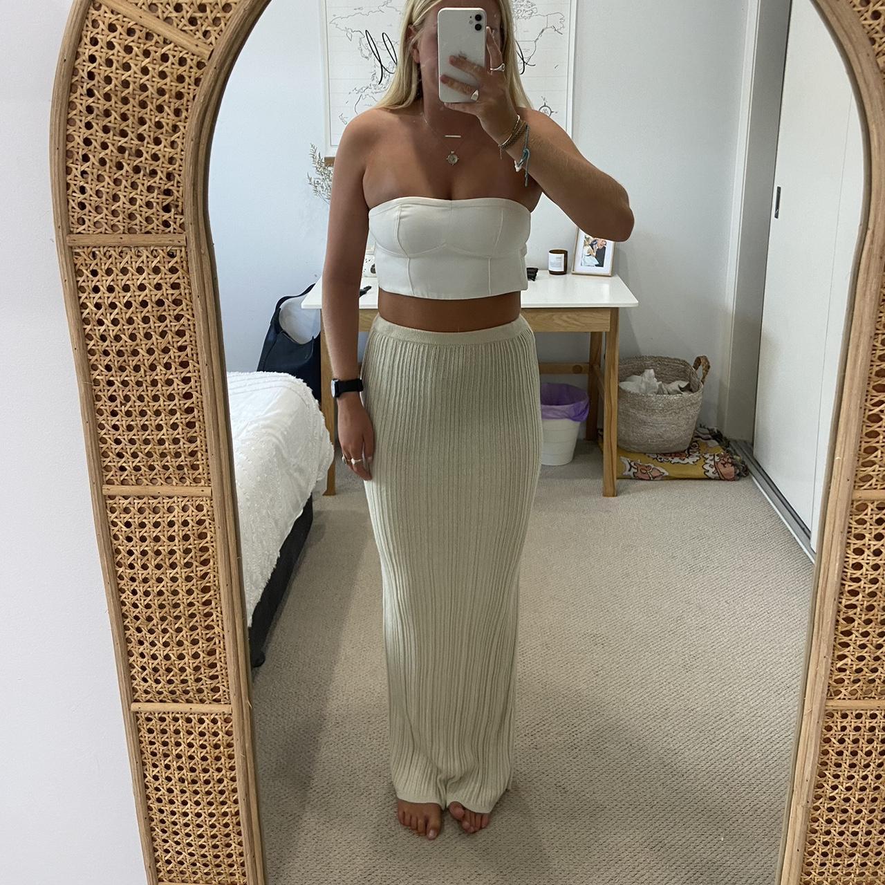 Glassons Ribbed Maxi Skirt Size Small Worn Once Depop