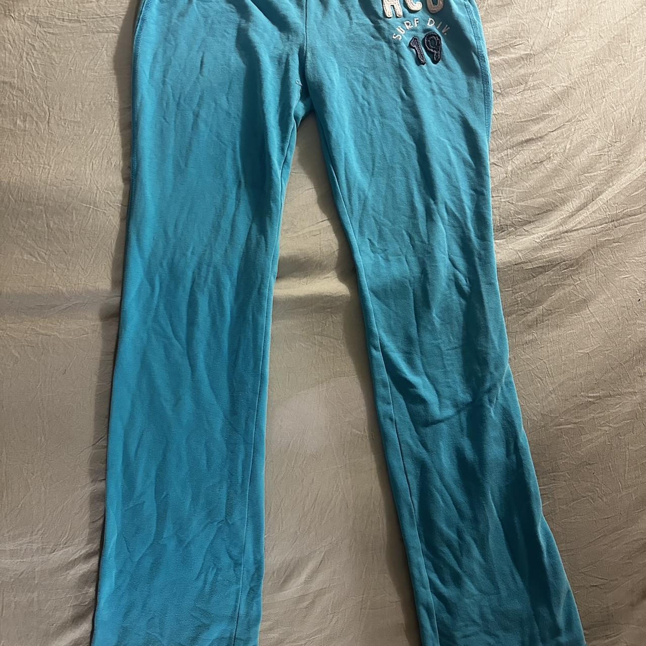 Vintage 2000's Hollister Flared Sweatpants Size - Depop