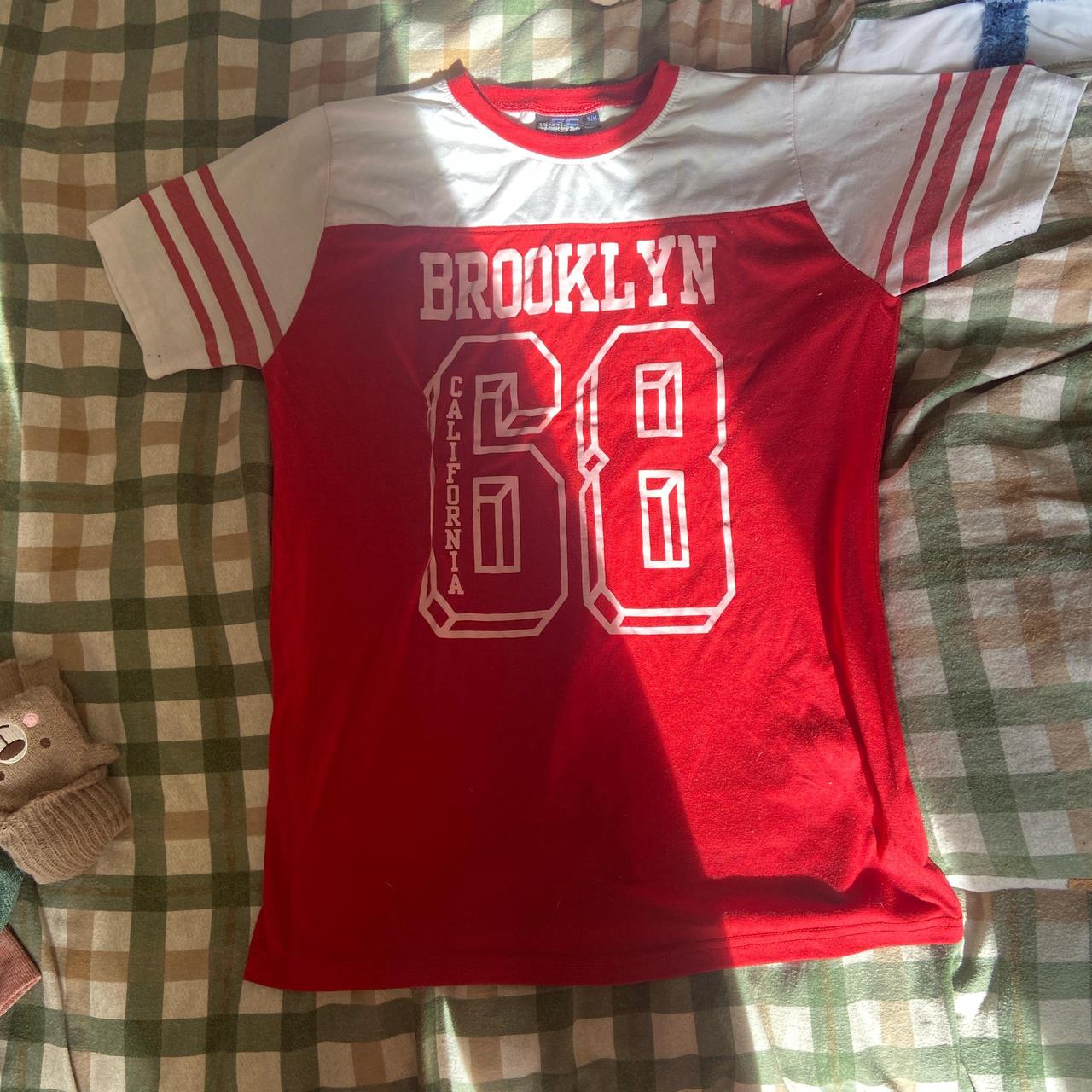 item listed by jeanondepop