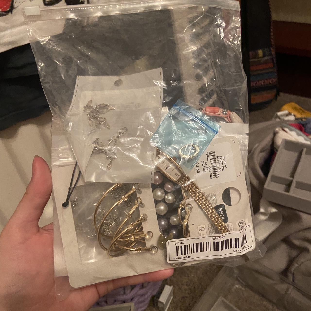 item listed by jeanondepop