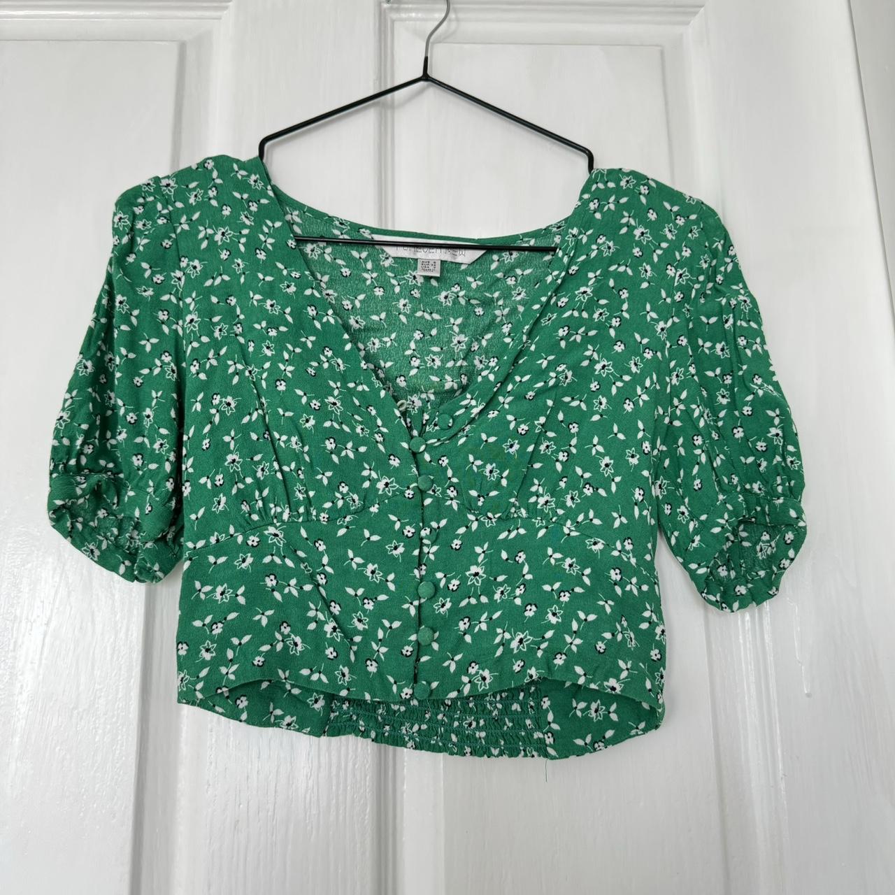 Forever New Green Cropped Blouse Super cute for... - Depop