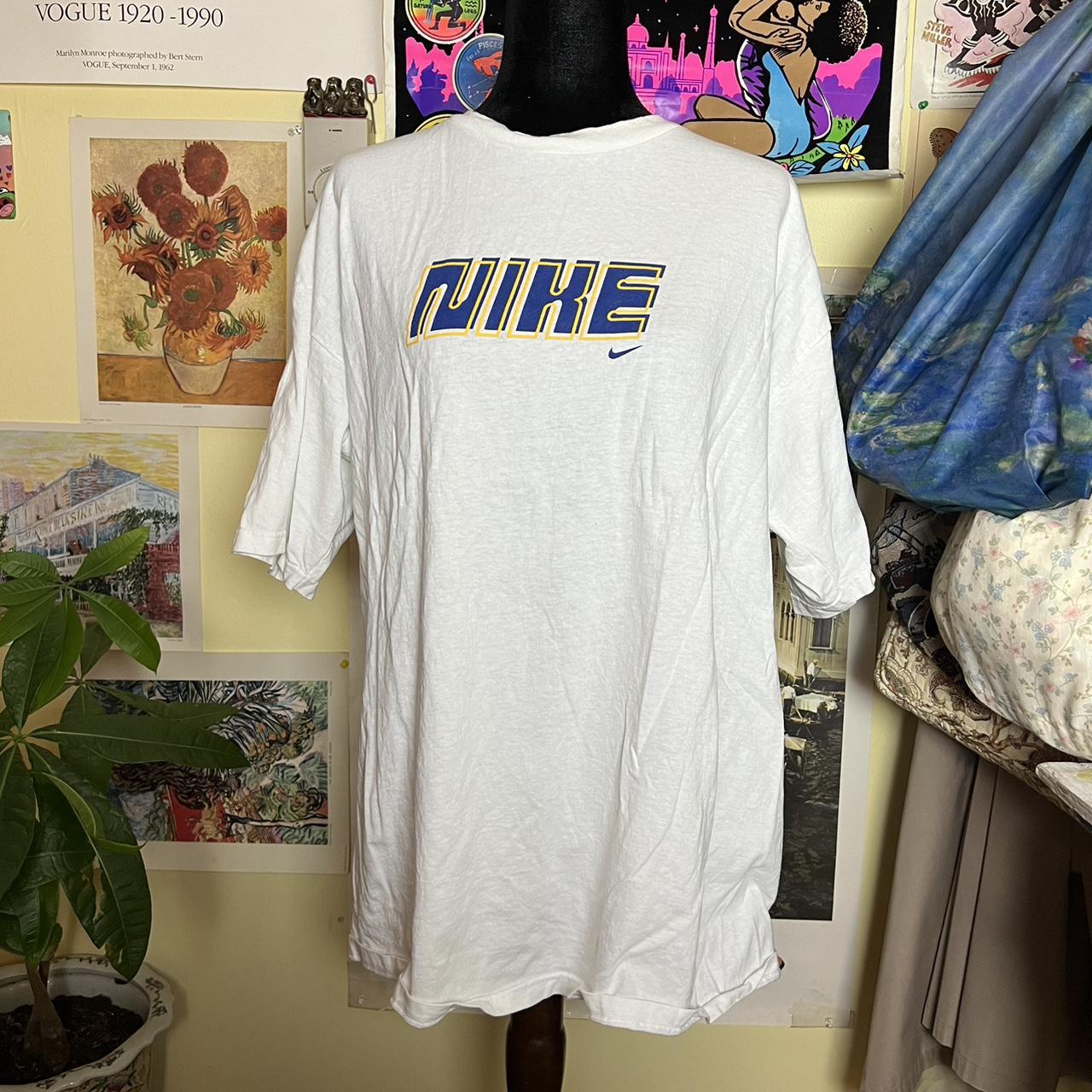 mens vintage nike shirt