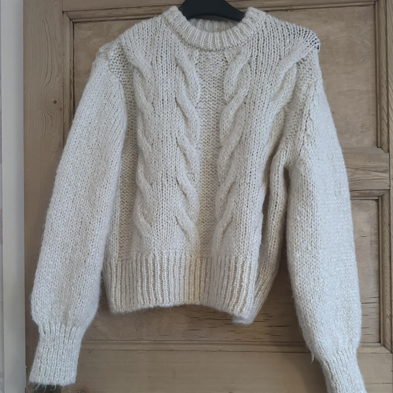 River Island Cream thick cable knit jumper Size XS... - Depop