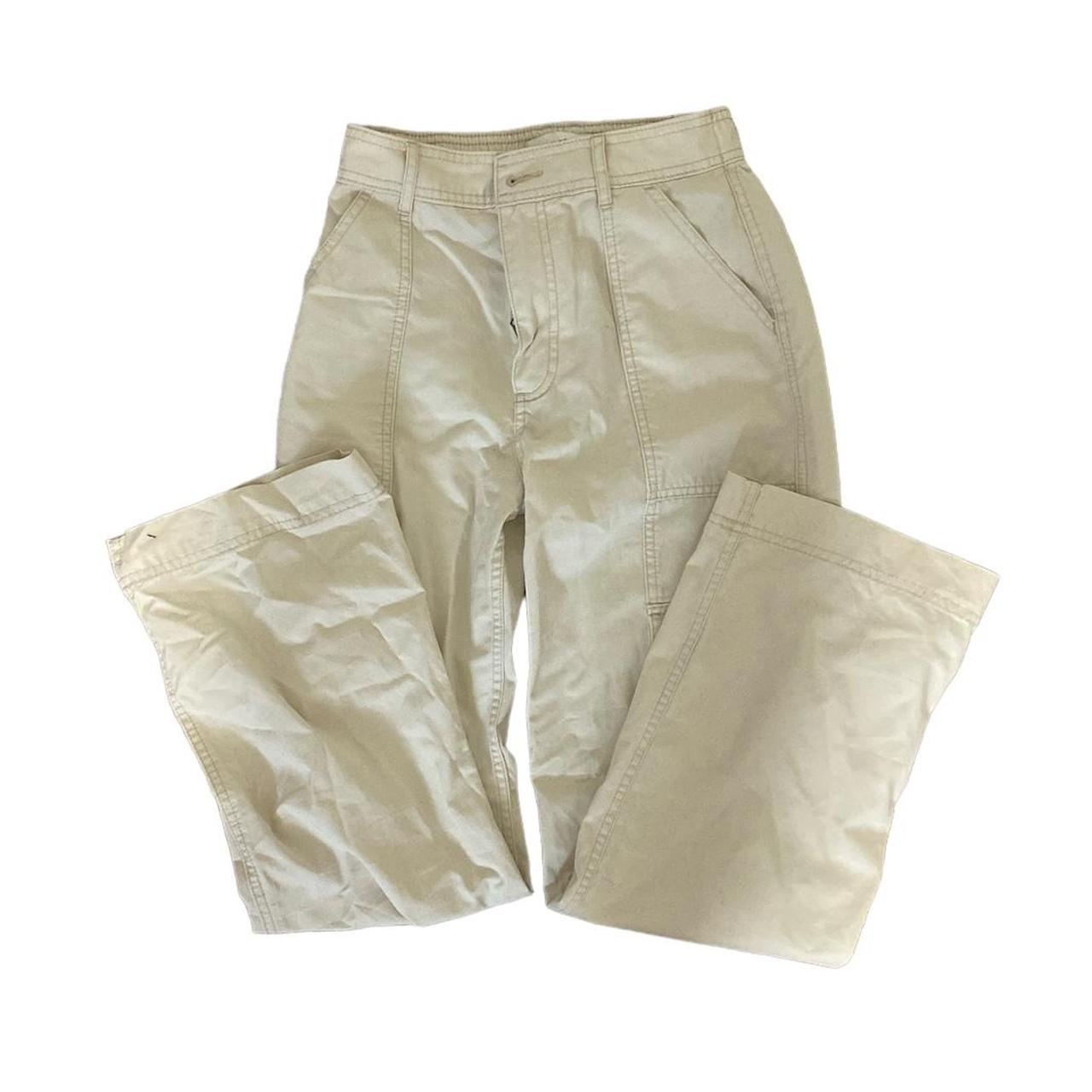 NEW WITH TAGS Abercrombie cargo pants size 25 (or 0) Depop