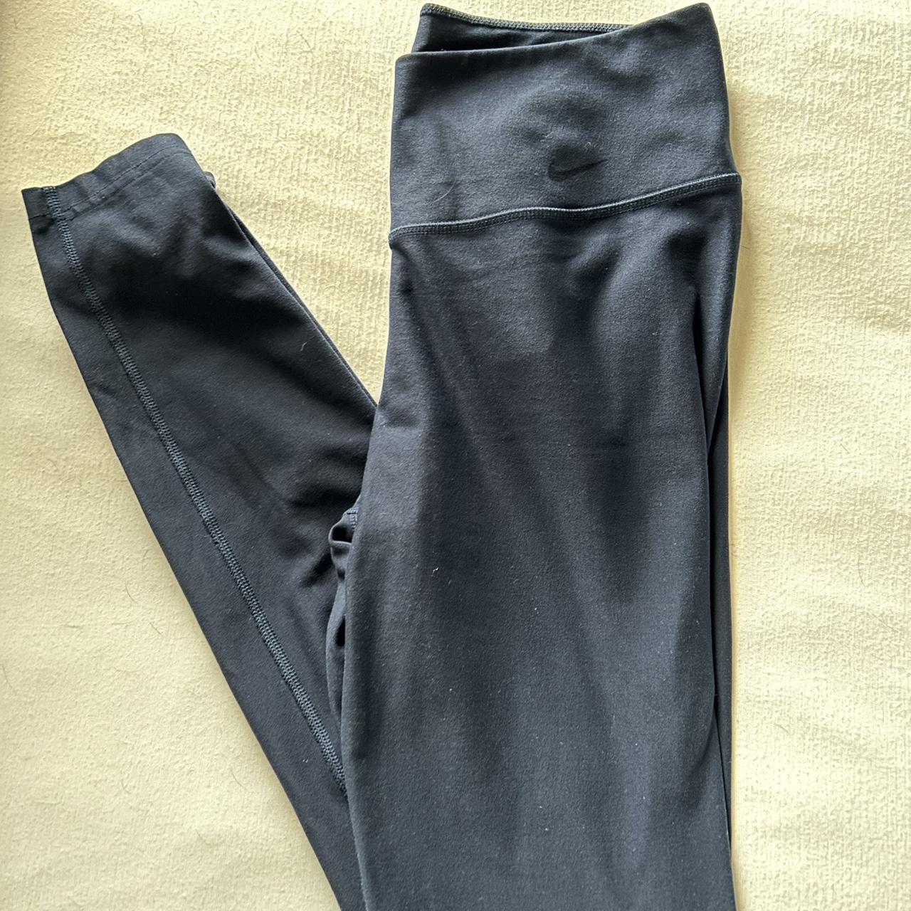 navy blue Nike leggings size small Depop