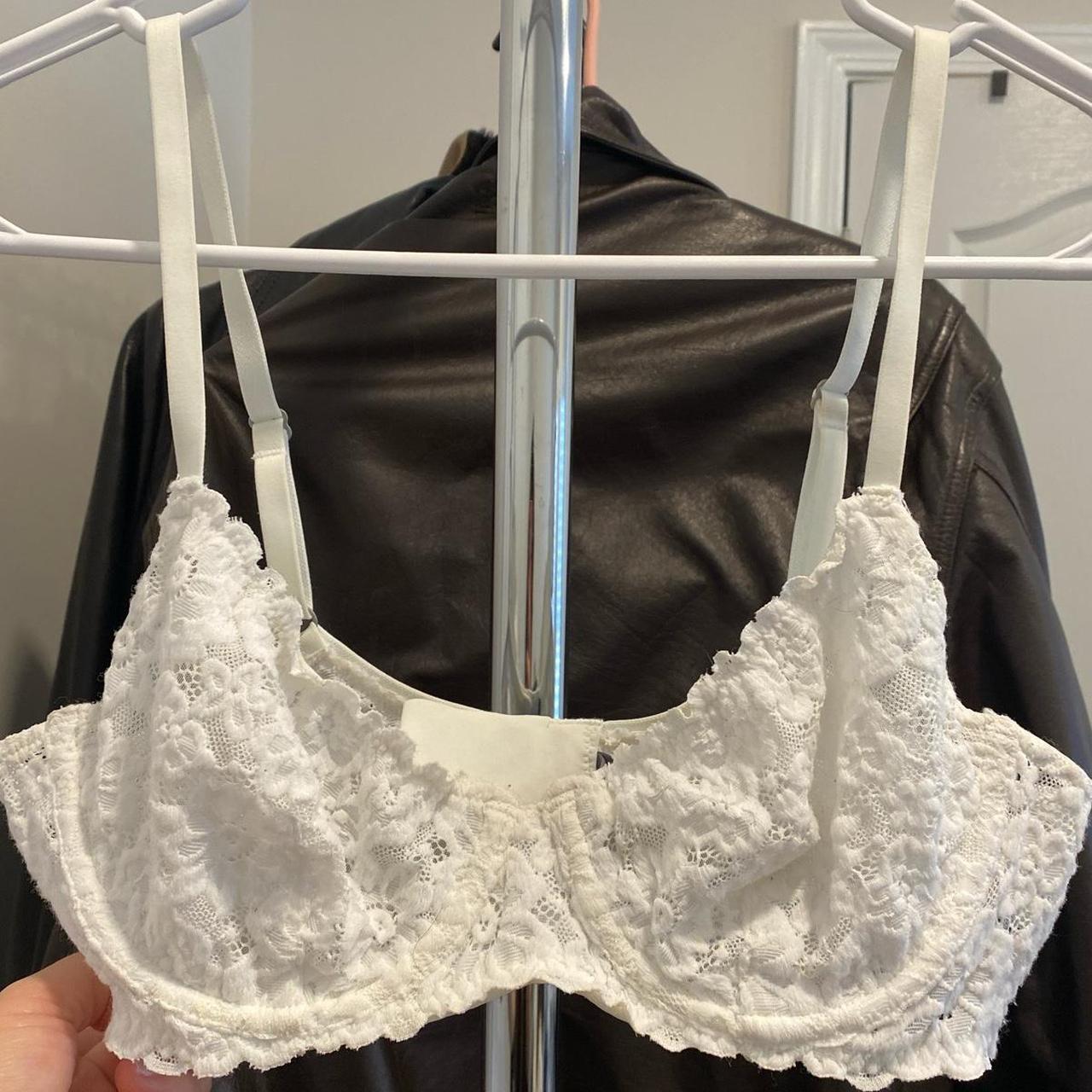 Aerie Women's White Bra | Depop