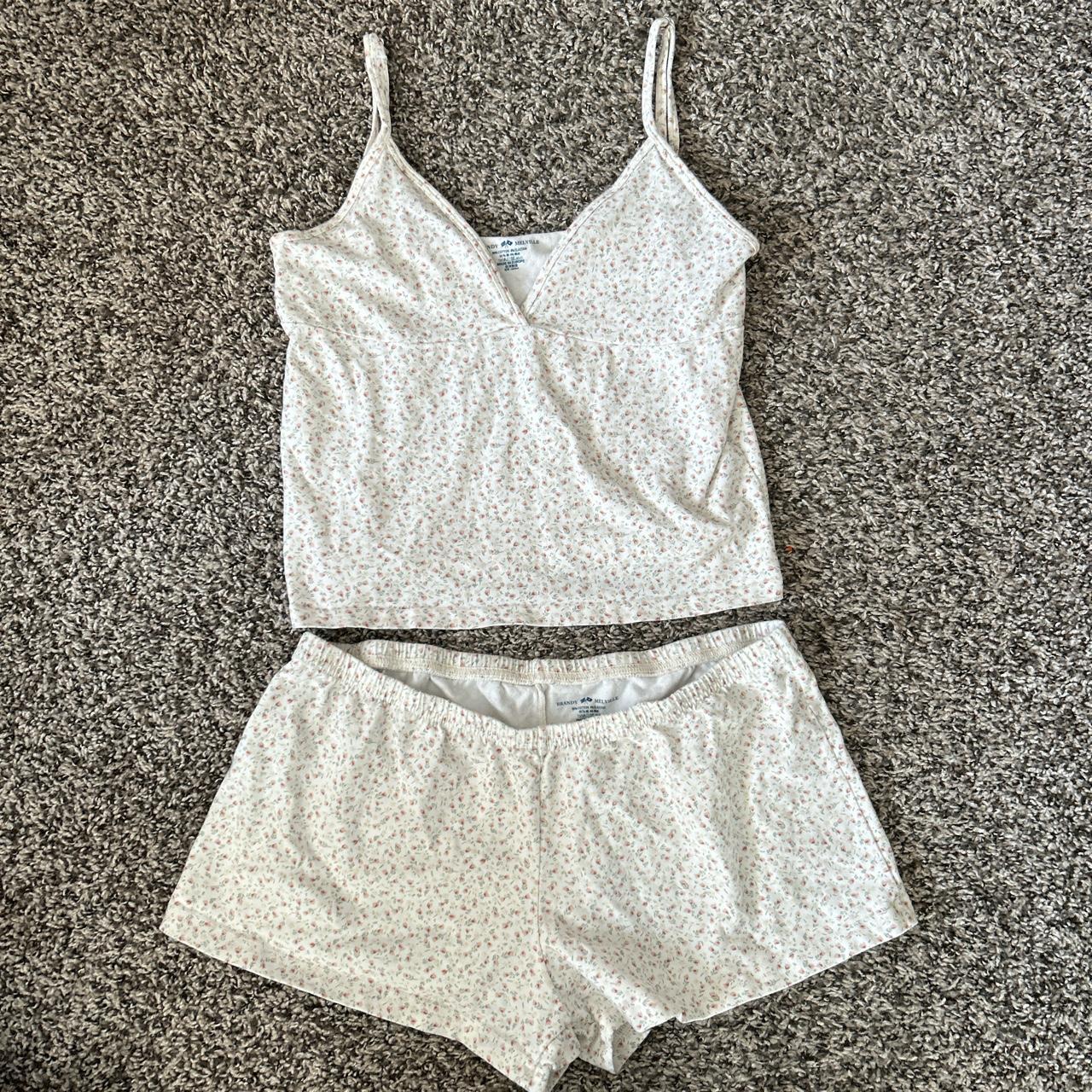 Brandy Melville pajama set! This set has no flaws... Depop