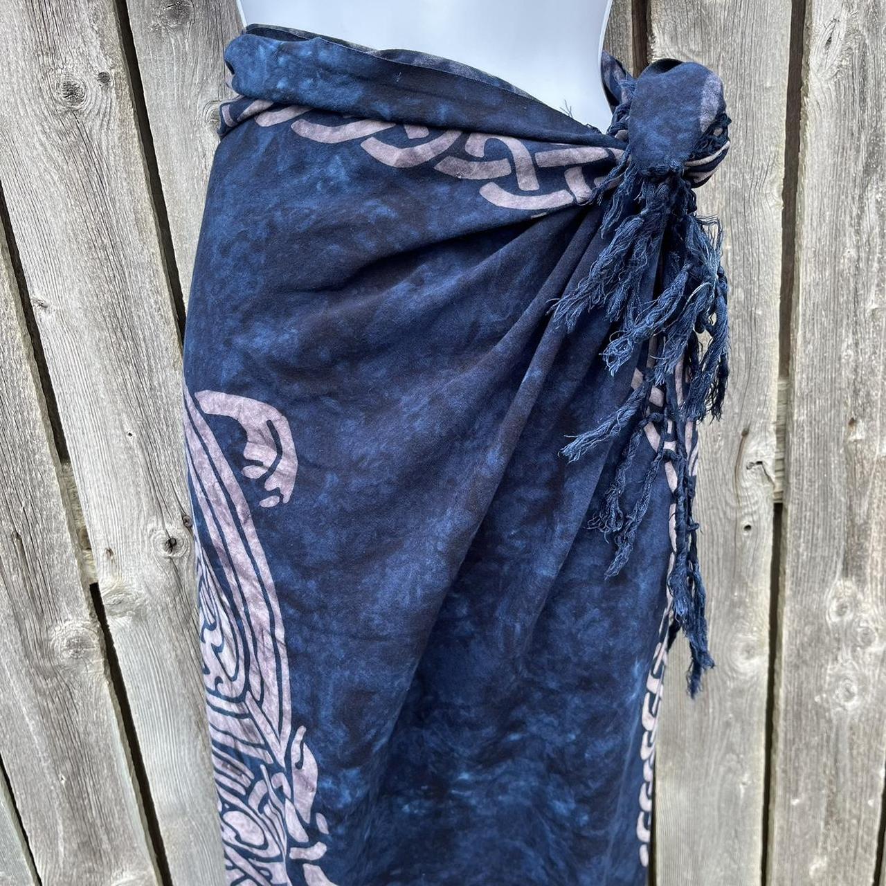 Tala Women's Navy and Grey Scarf-wraps (3)