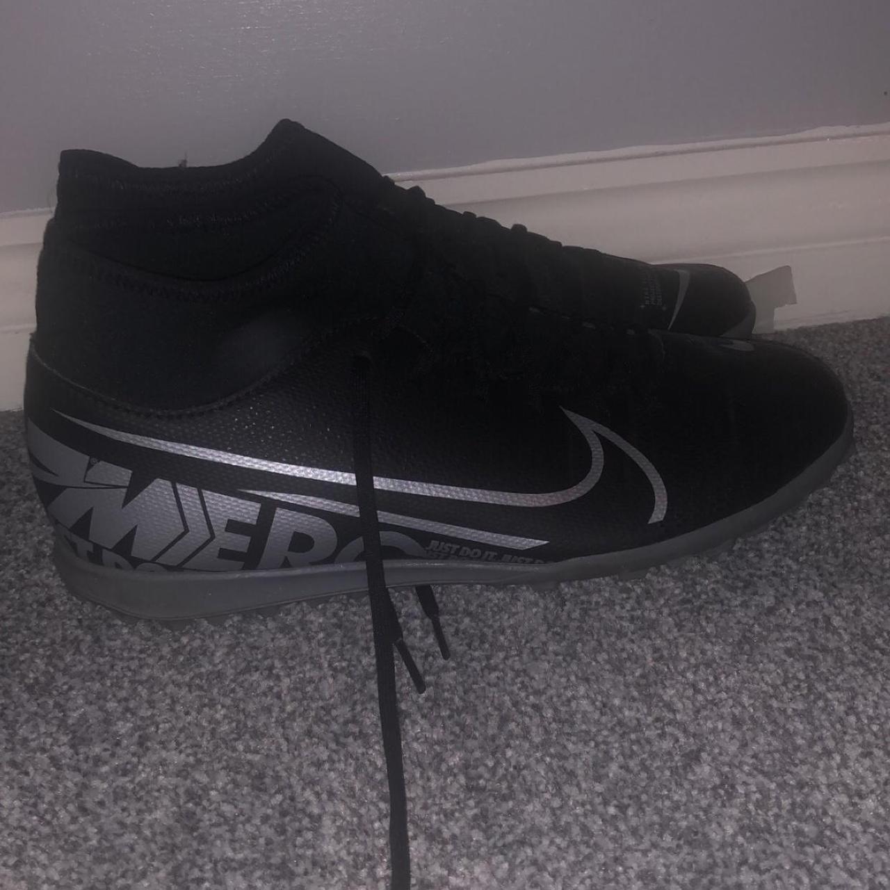 mercurial superfly astroturf