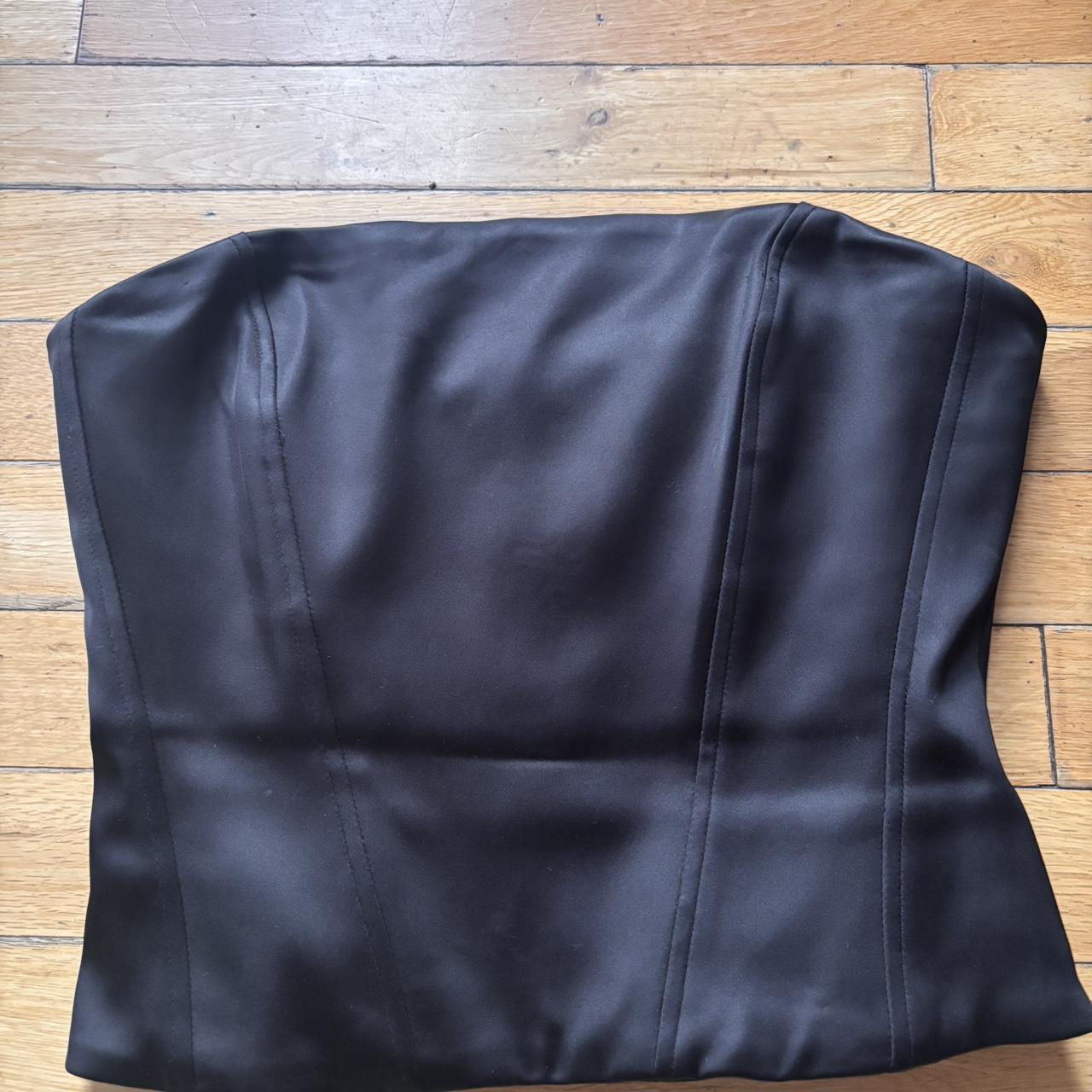 item listed by adelescloset1
