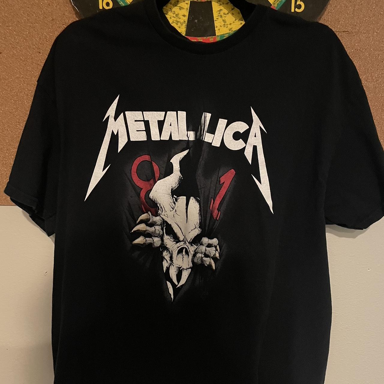 Metallica Giants game T shirt Fits kinda small but - Depop