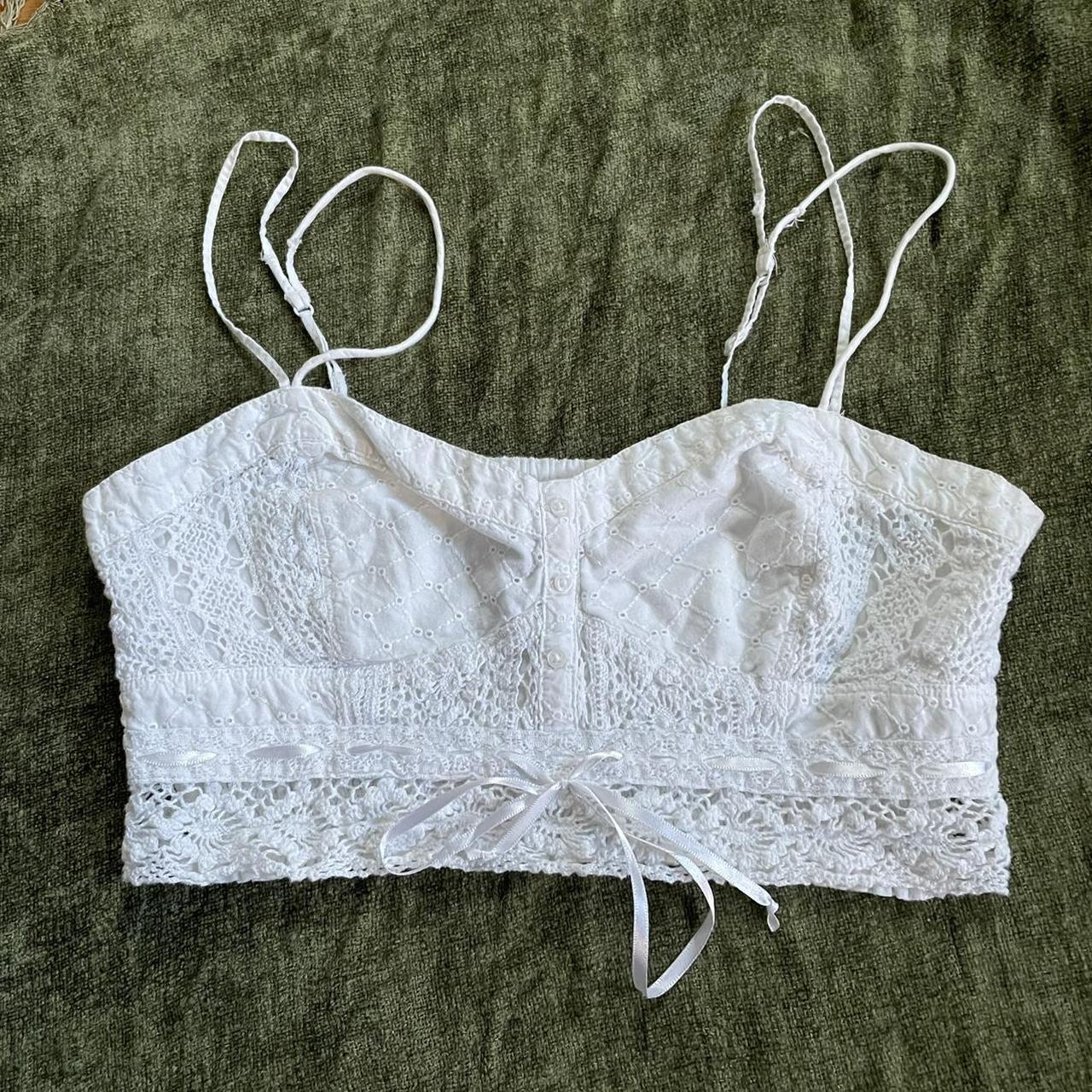 White Crochet Crop Theee cutest little cropped bra... - Depop