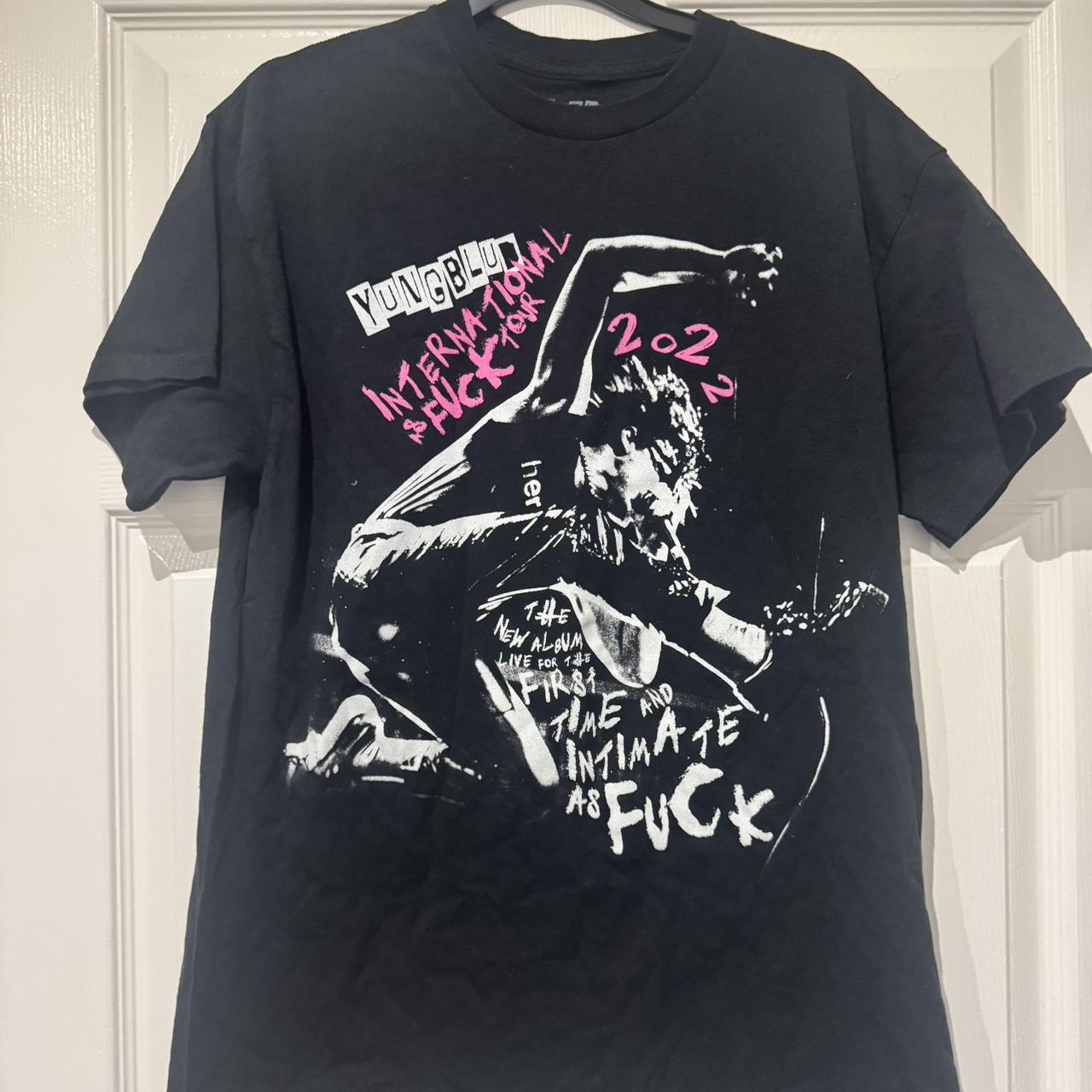 item listed by hannahxx03