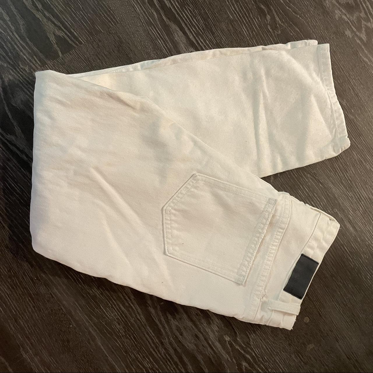 CARMAR DENIM. white jeans, size 25. The belt hoops... - Depop