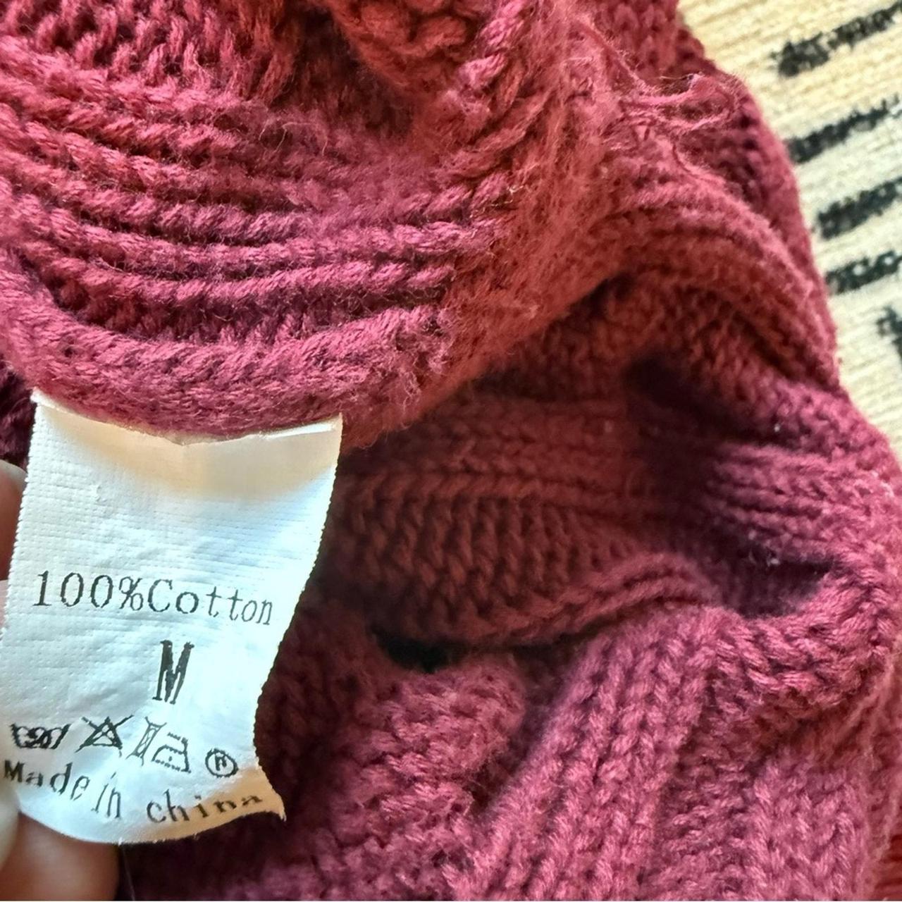 Source Unknown Women's Sweater - Red - M – Stay c… - image 3