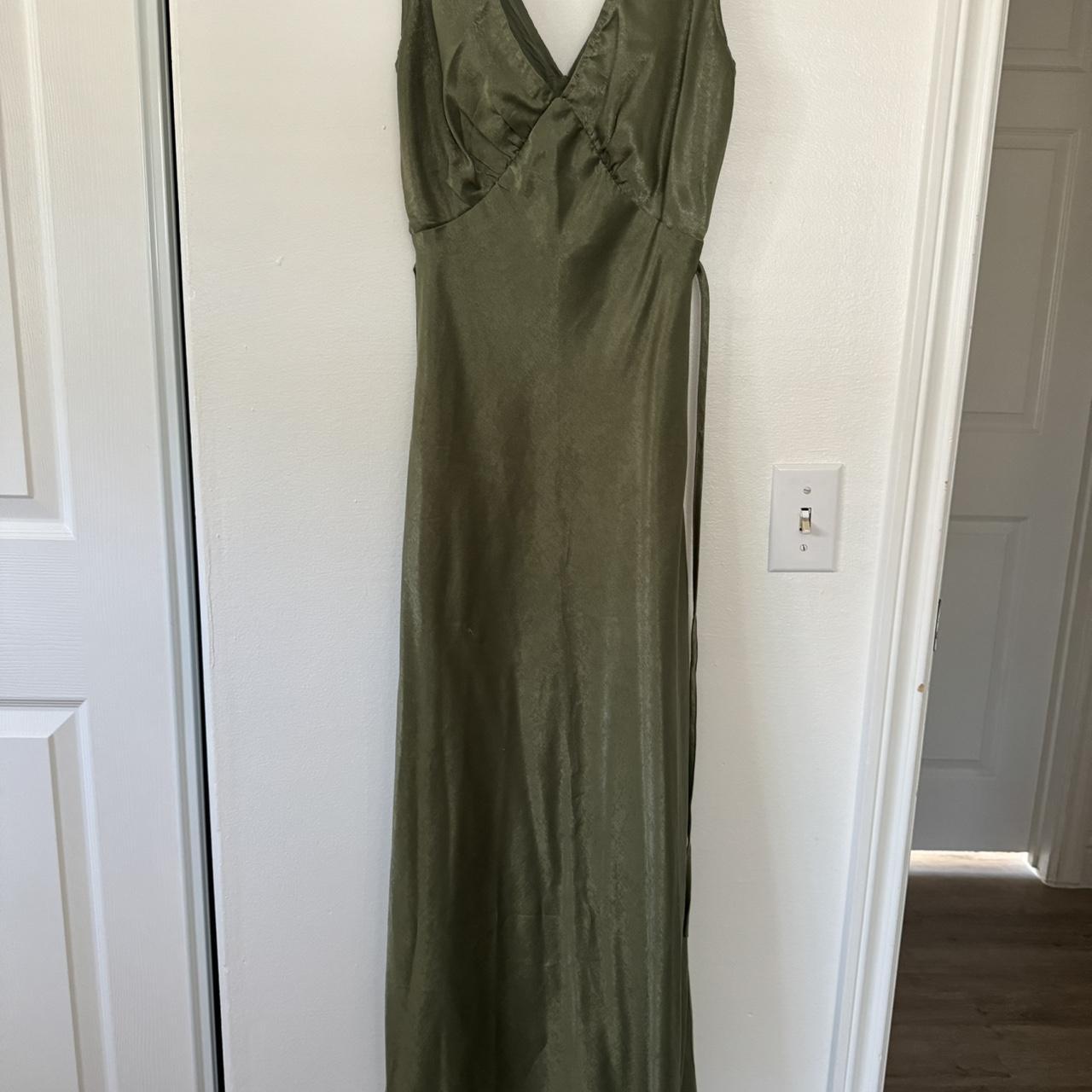 Loren Midi Dress - Khaki – Peppermayo