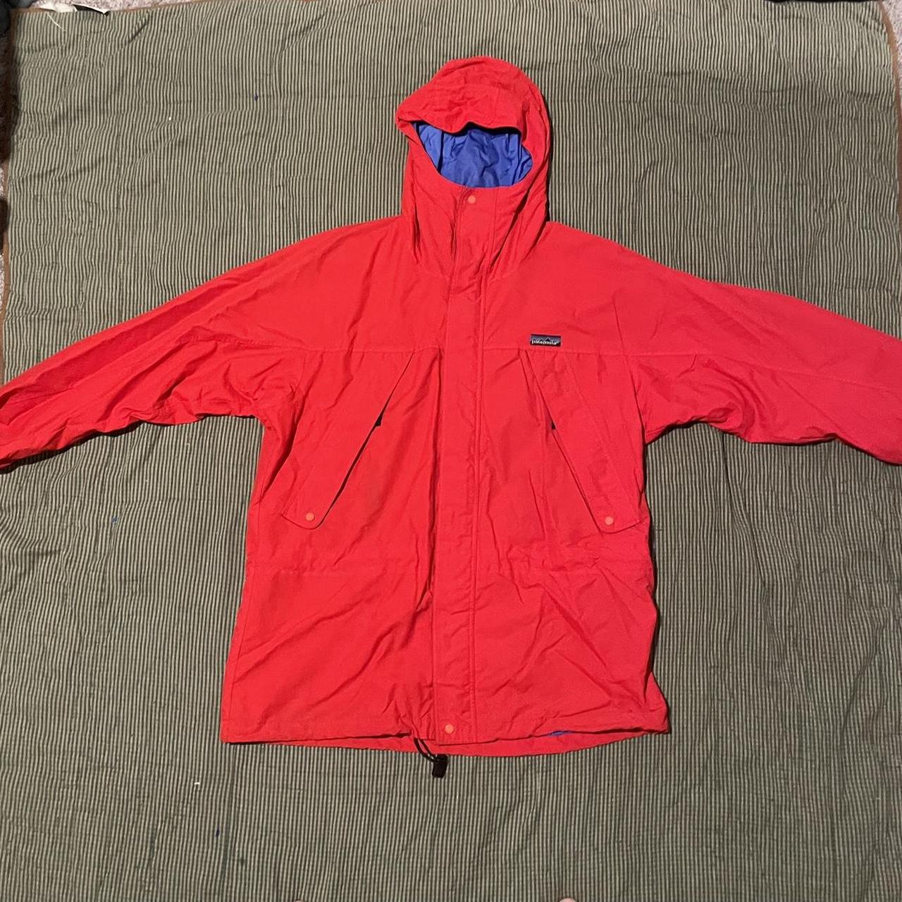 Patagonia shell jacket Size M (long) - Depop