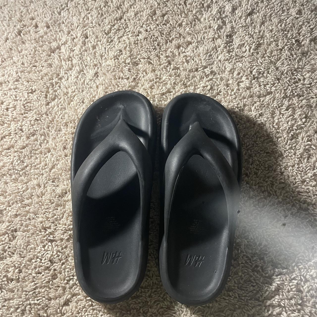 H & m flip flops hot sale