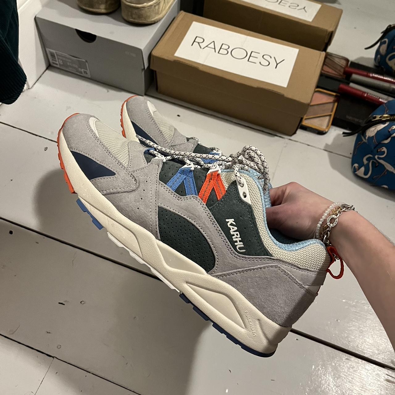 karhu trainers sale