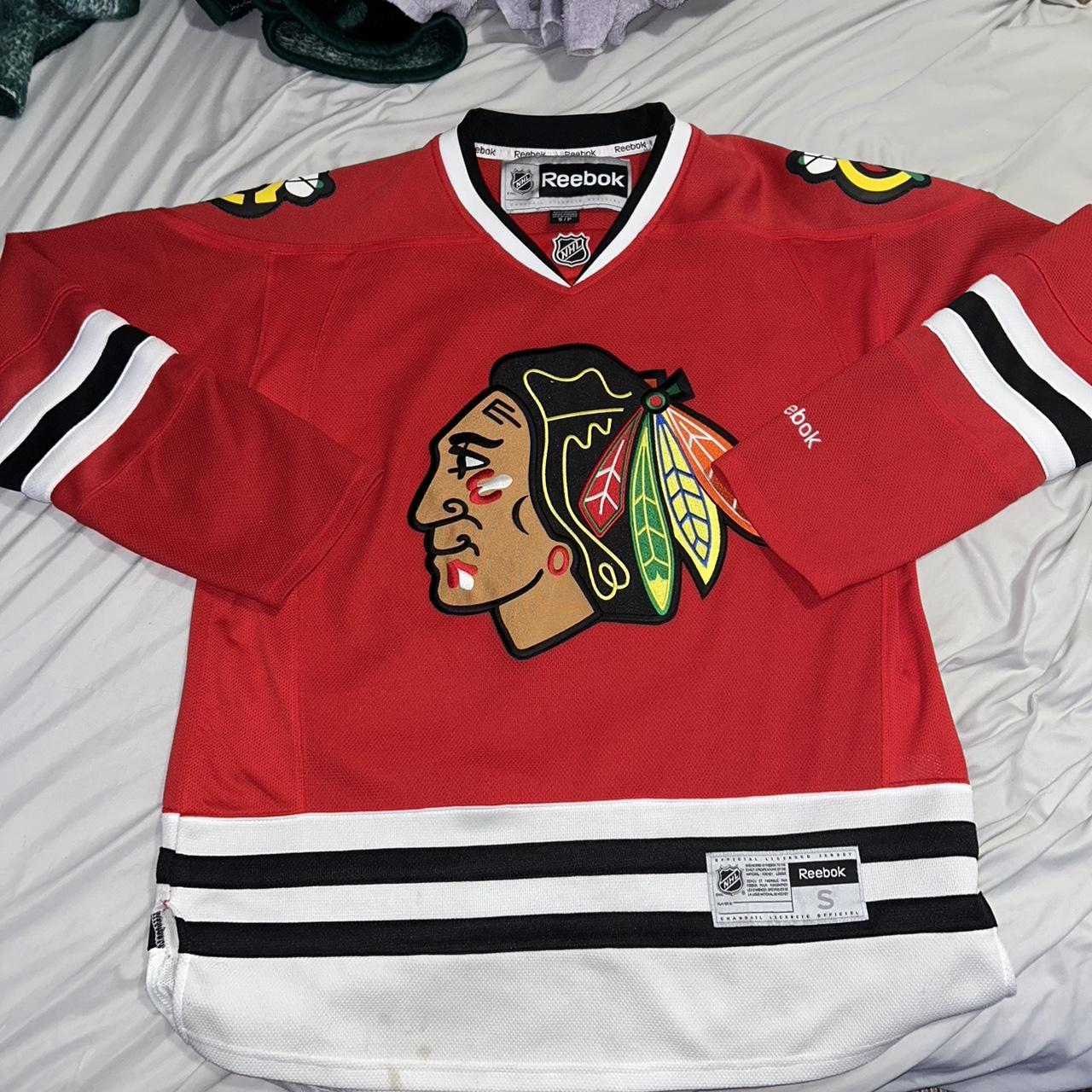 Reebok authentic blackhawks store jersey