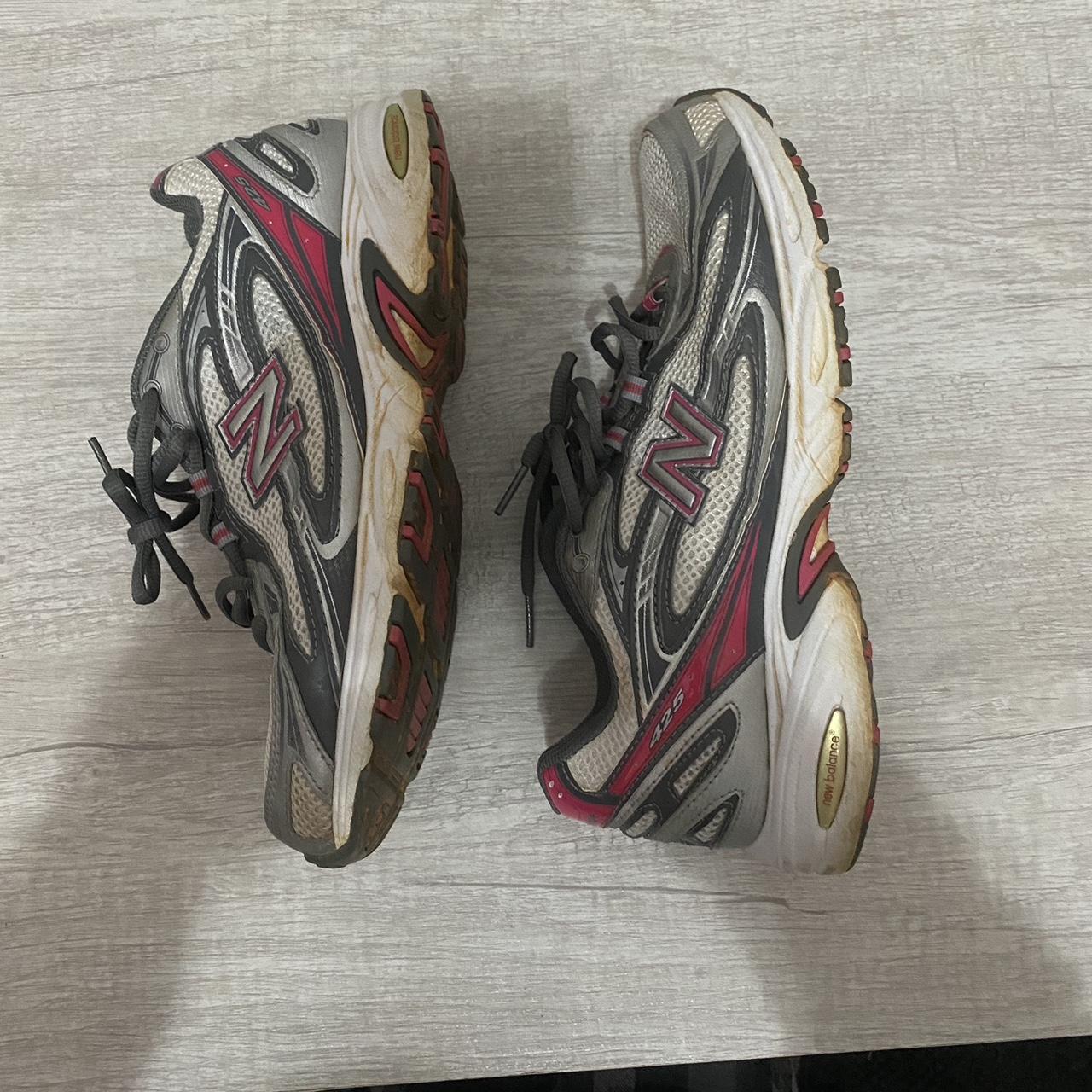 New balance 425 Will ship same day bought #thrifts... - Depop