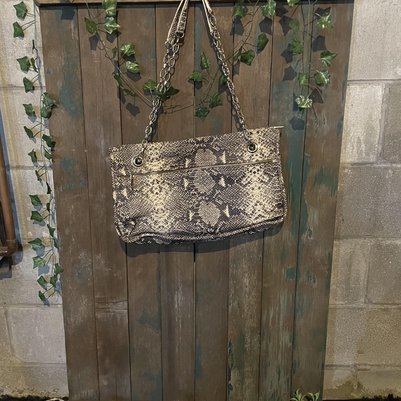 item listed by kaidencloset69