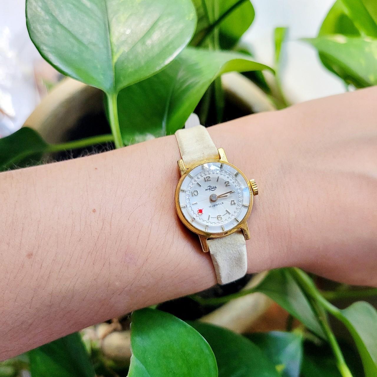 Women's Analogue Watch - White/Gold – Vintage 196… - image 1