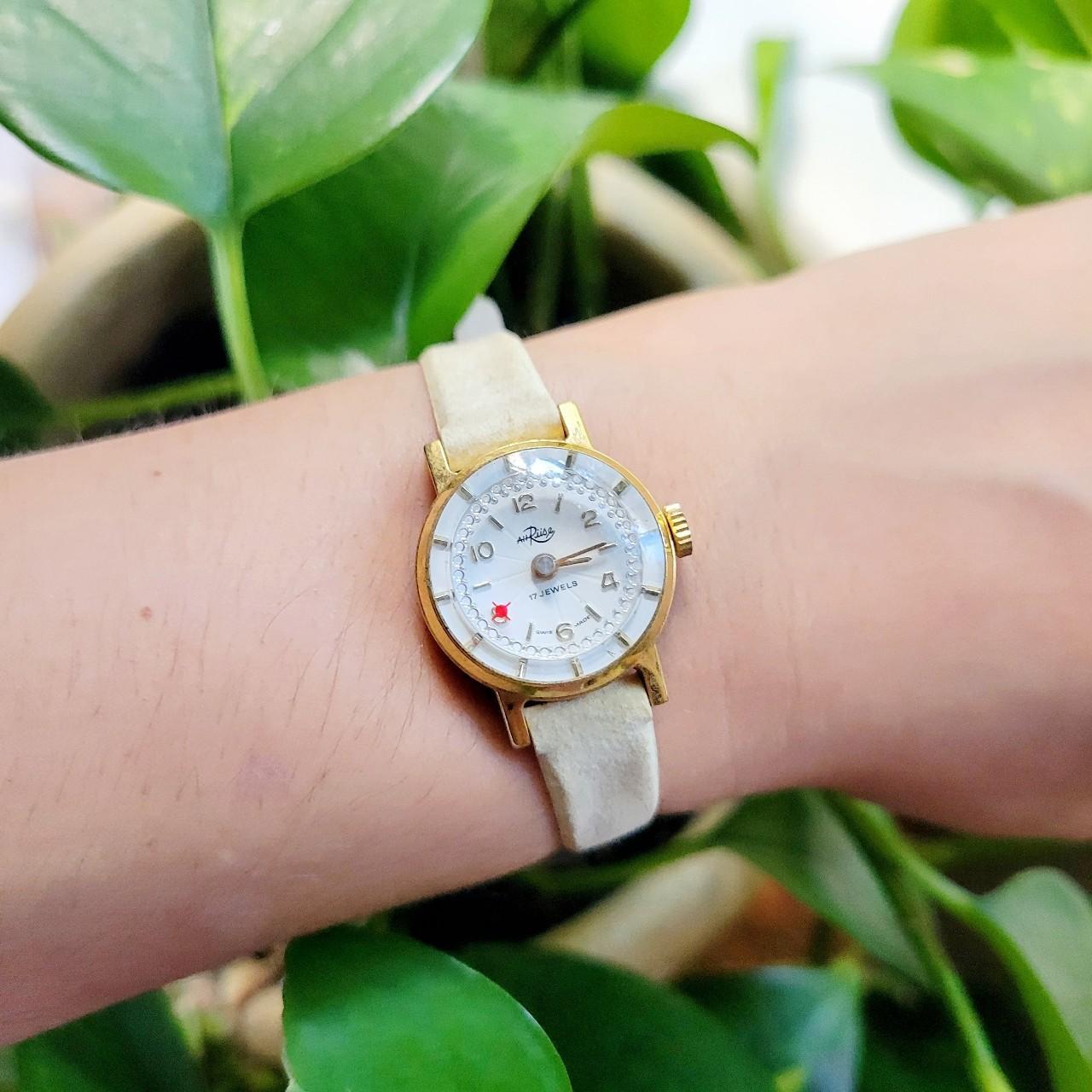 Women's Analogue Watch - White/Gold – Vintage 196… - image 4