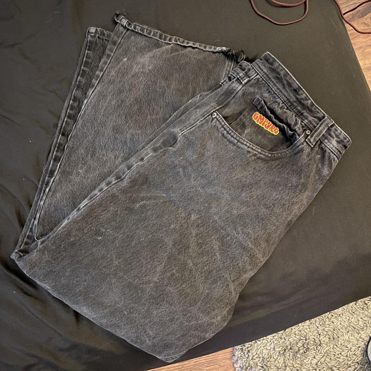 super baggy faded empyres jeans the back is tearing... - Depop