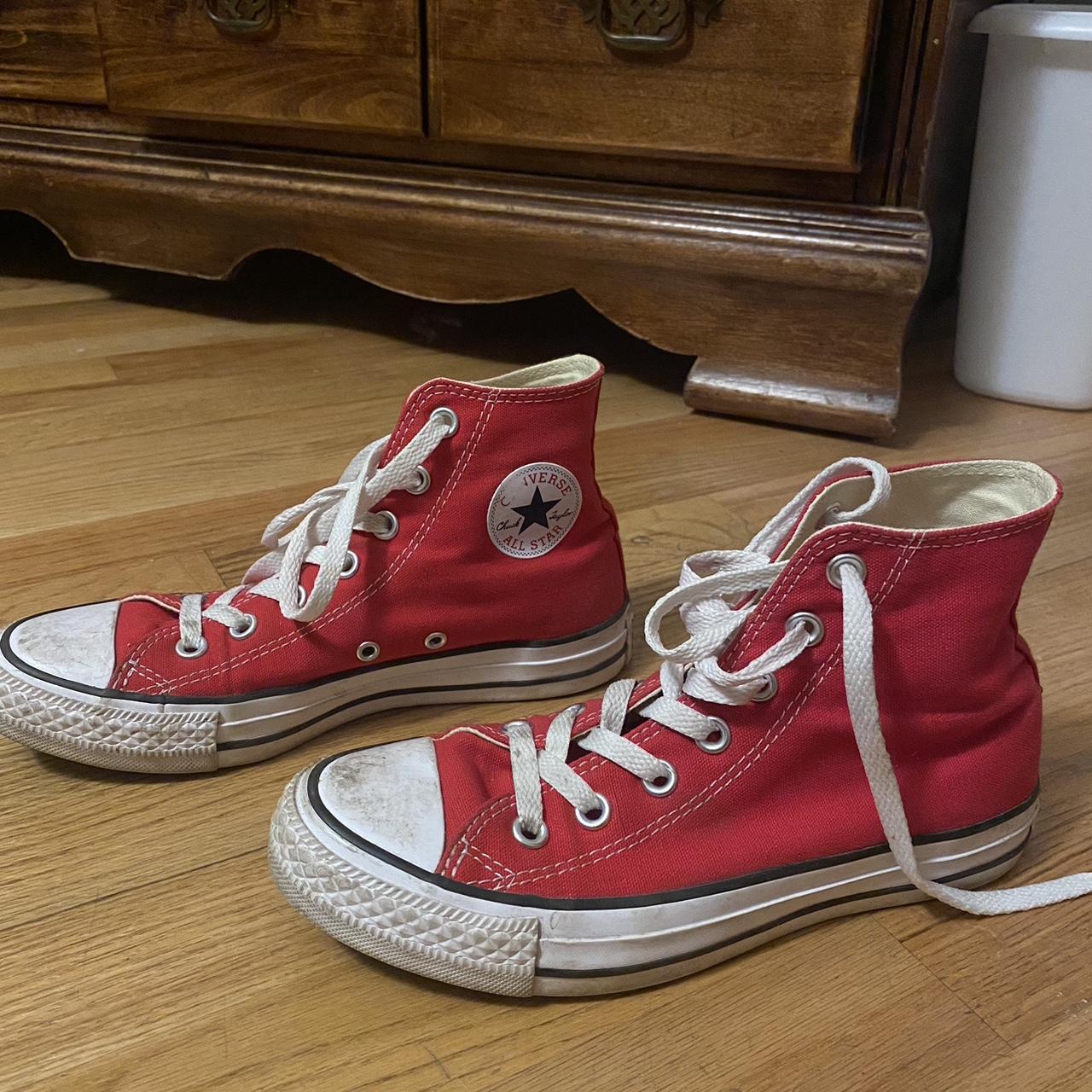 Red converse store size 6.5