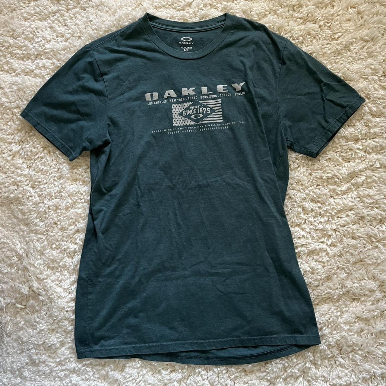 OAKLEY | Blue/Green T-shirt | #men #oakley #tshirt... - Depop