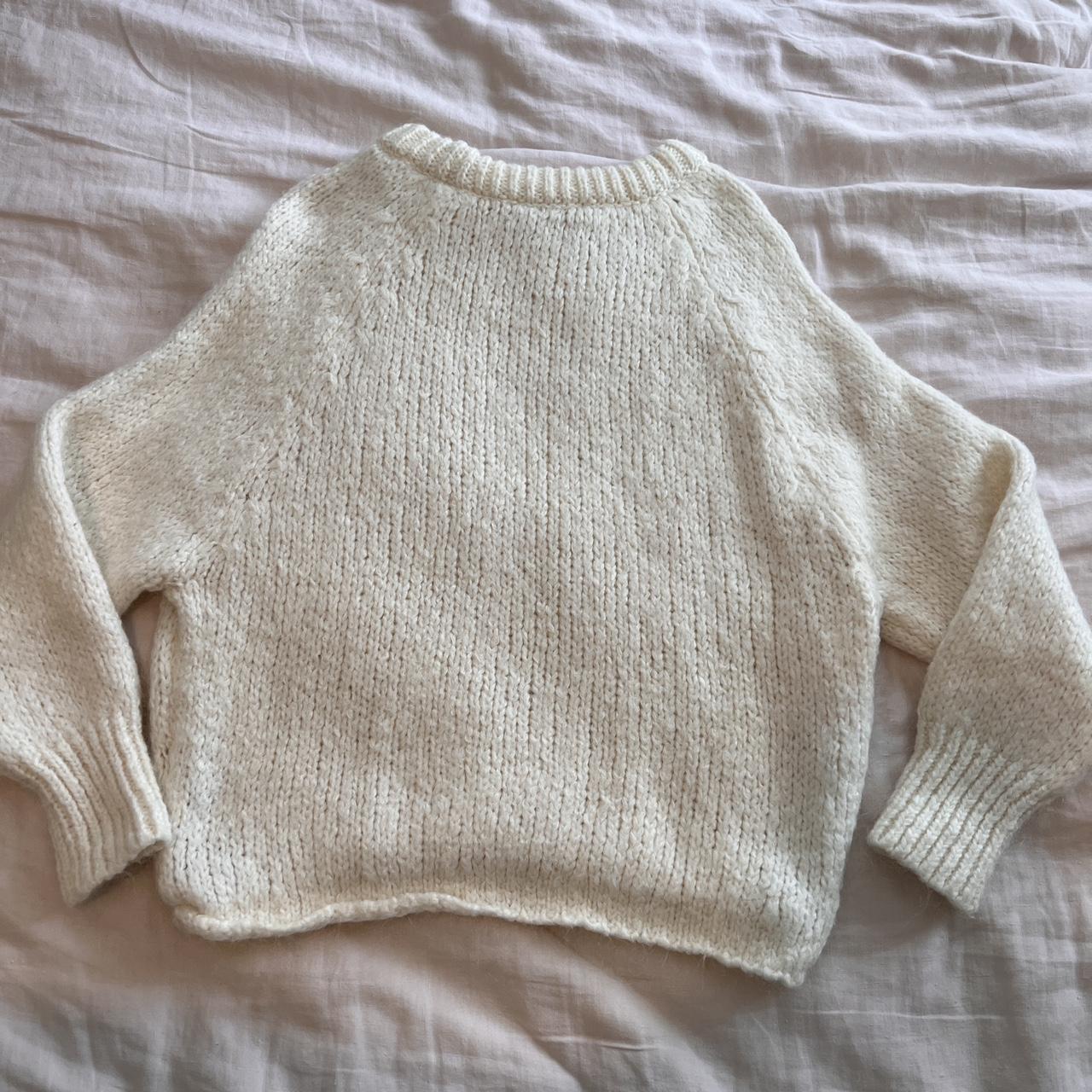 Zara Women's Cream Jumper Depop