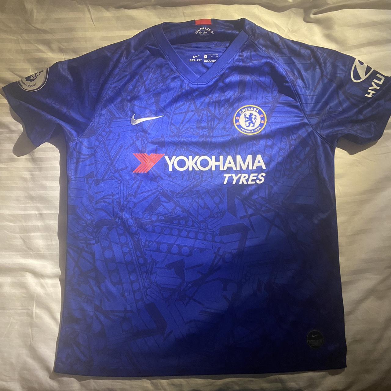 Chelsea home shirt from 19/20 season I think Size XL... - Depop