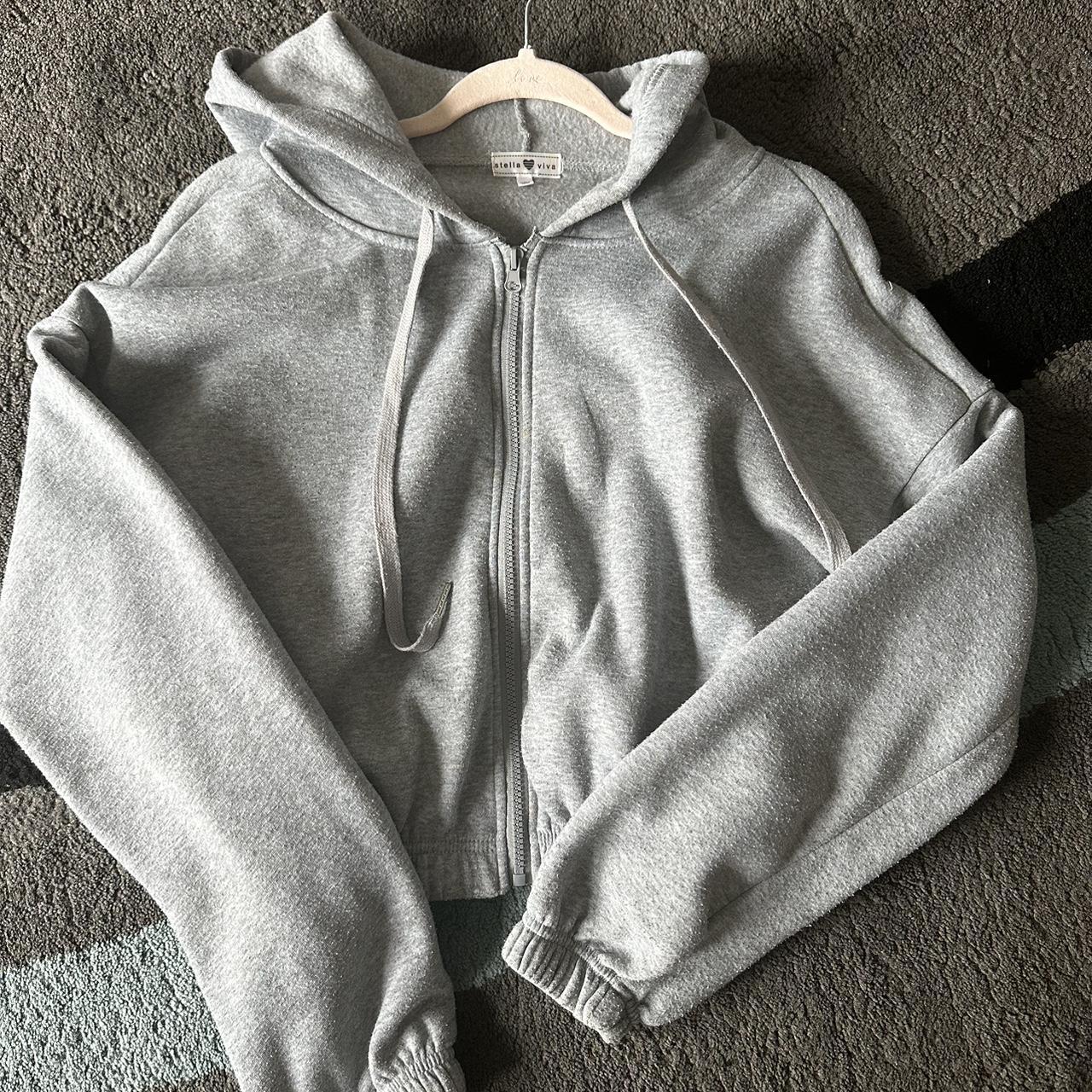 Stella viva best sale cropped hoodie