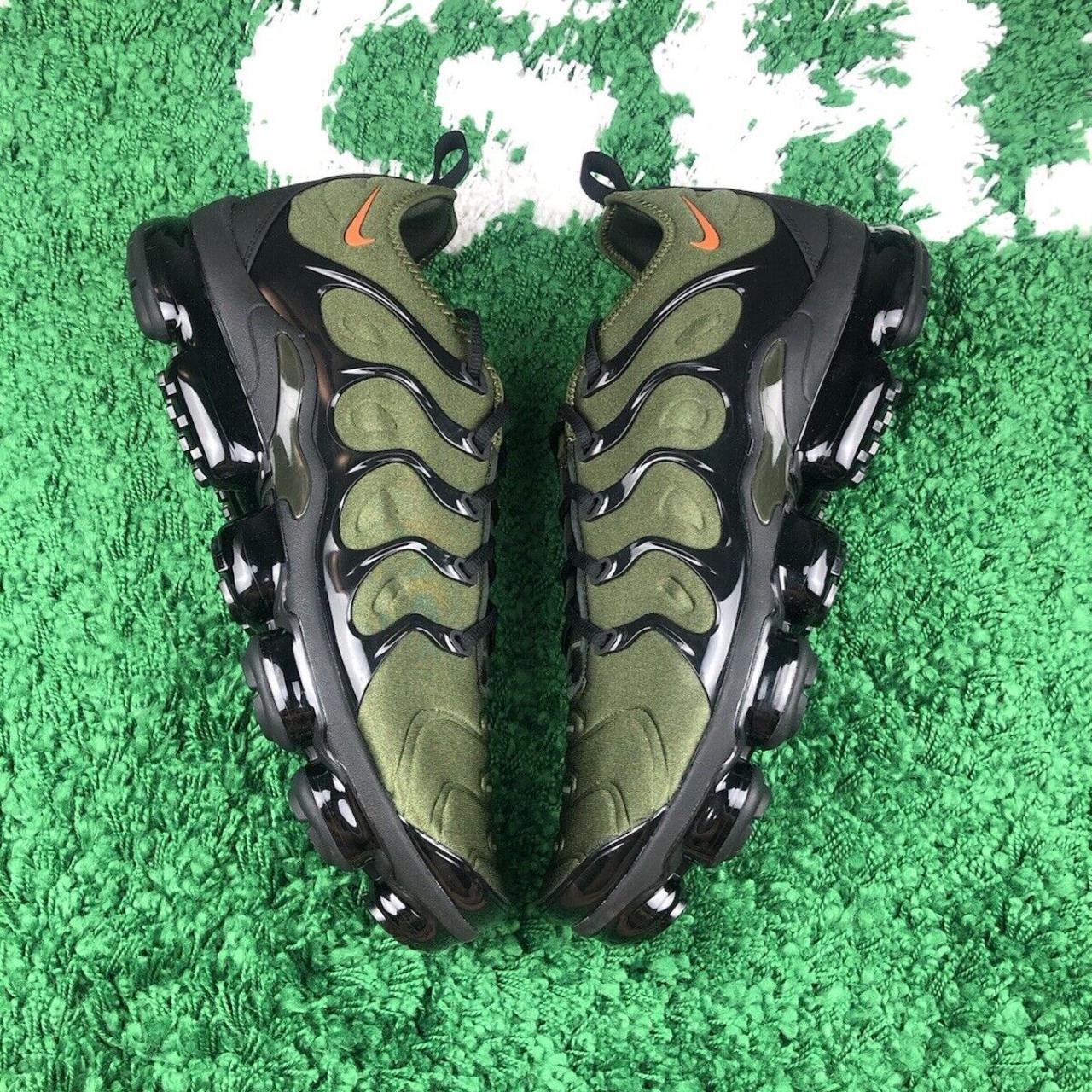 Vapormax plus clearance olive green