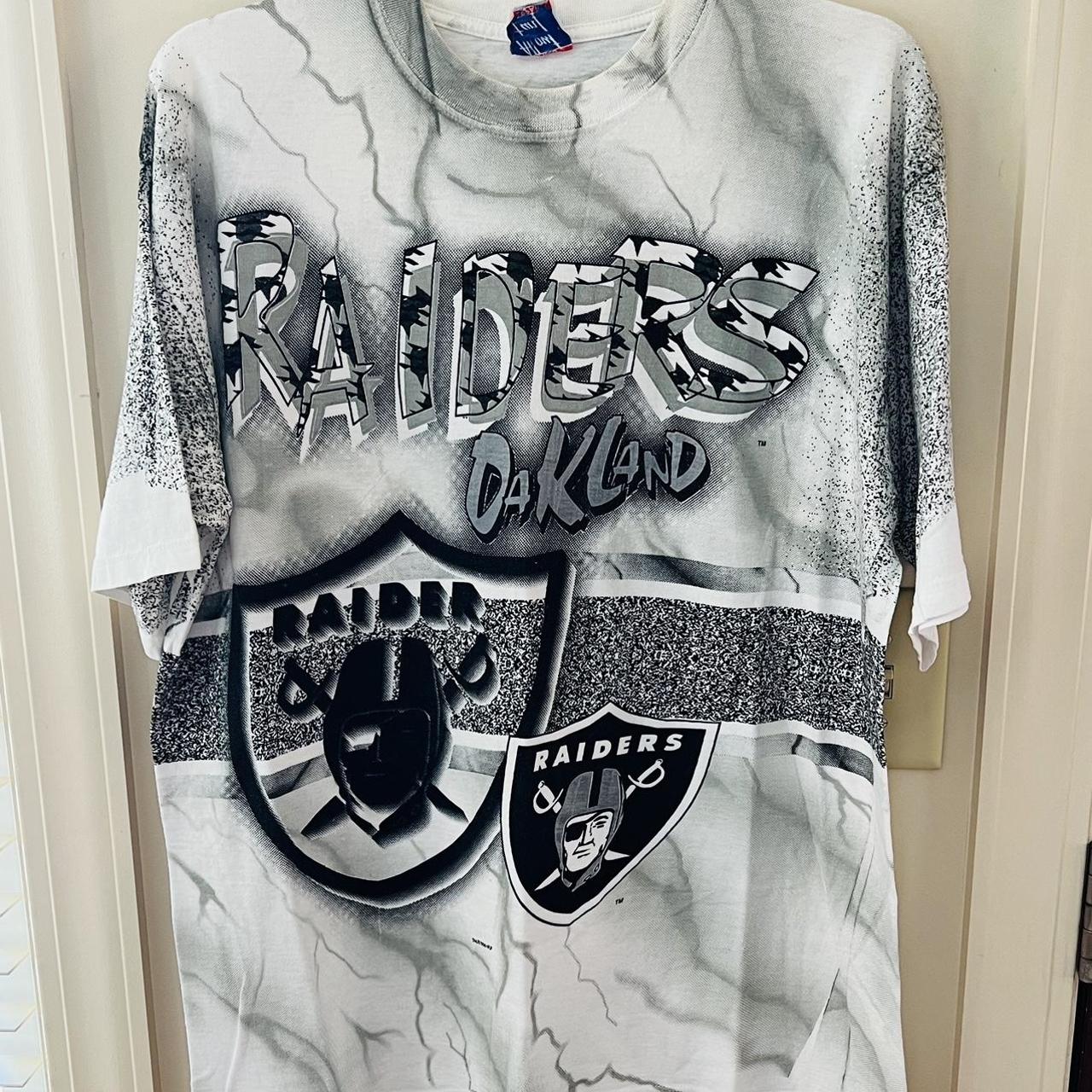 Vintage Oakland Raiders T Shirt Sliver & Black - Depop