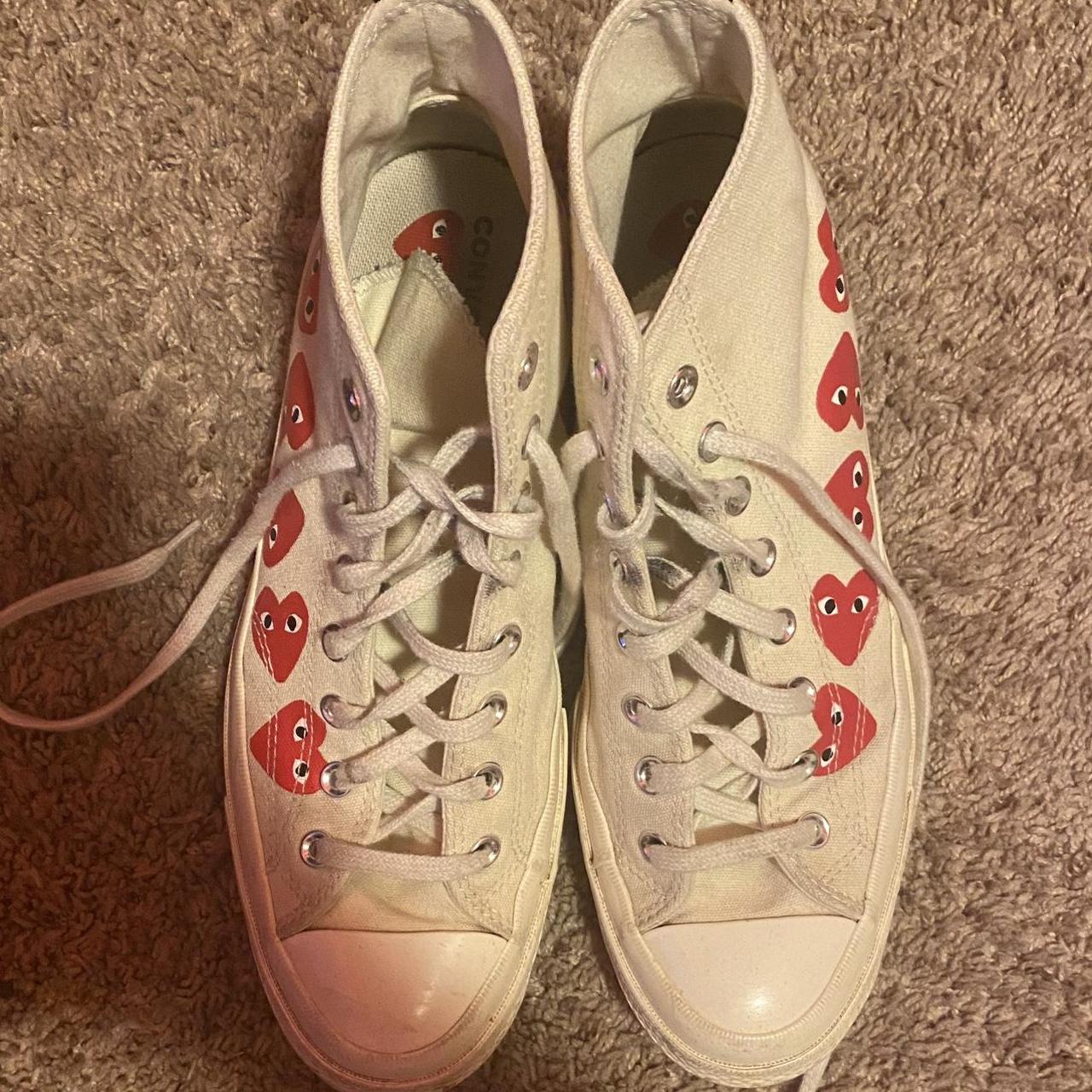 Comme des Garçons Play Men's Red and Cream Trainers (2)