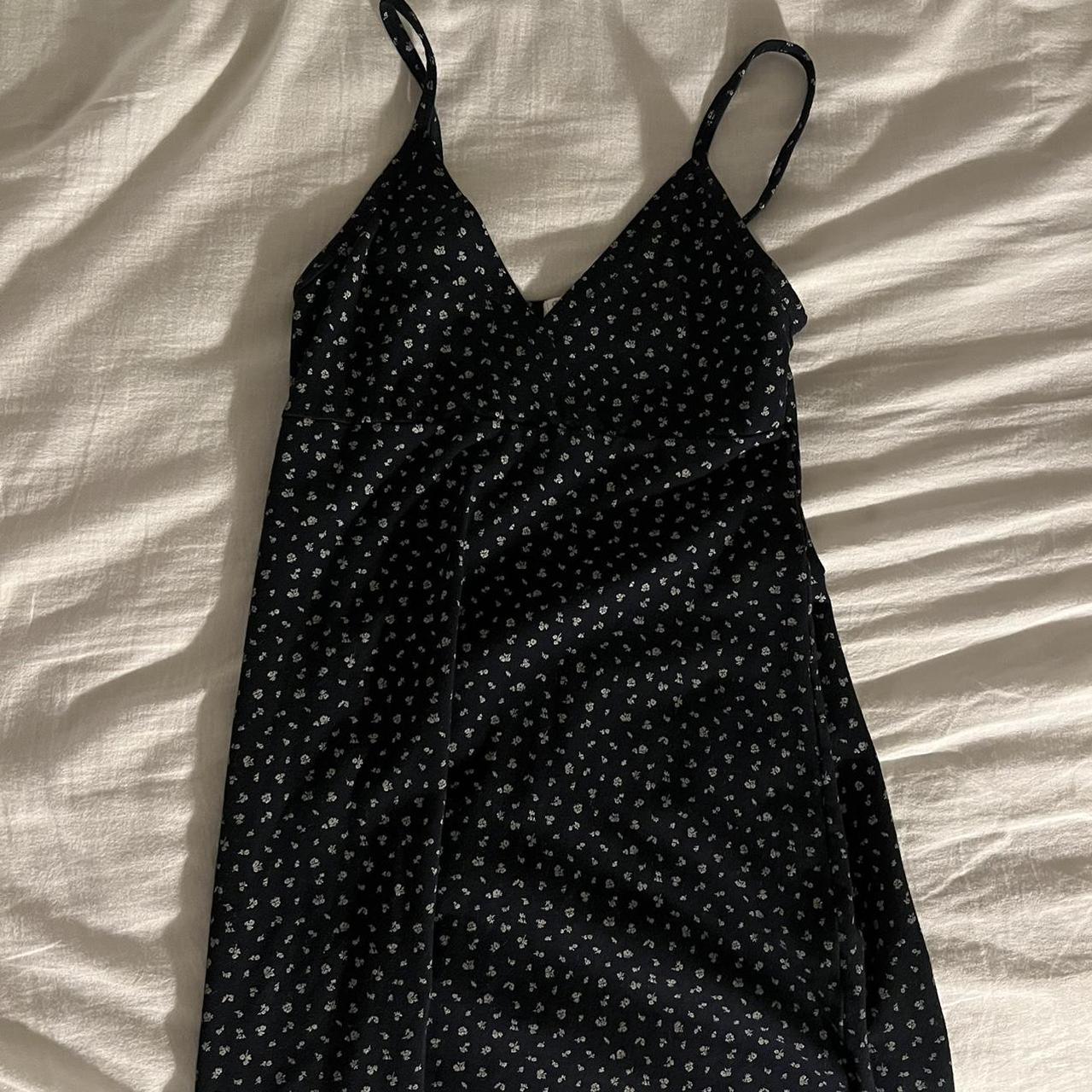 Brandy Melville Women's Navy and White Dress Depop