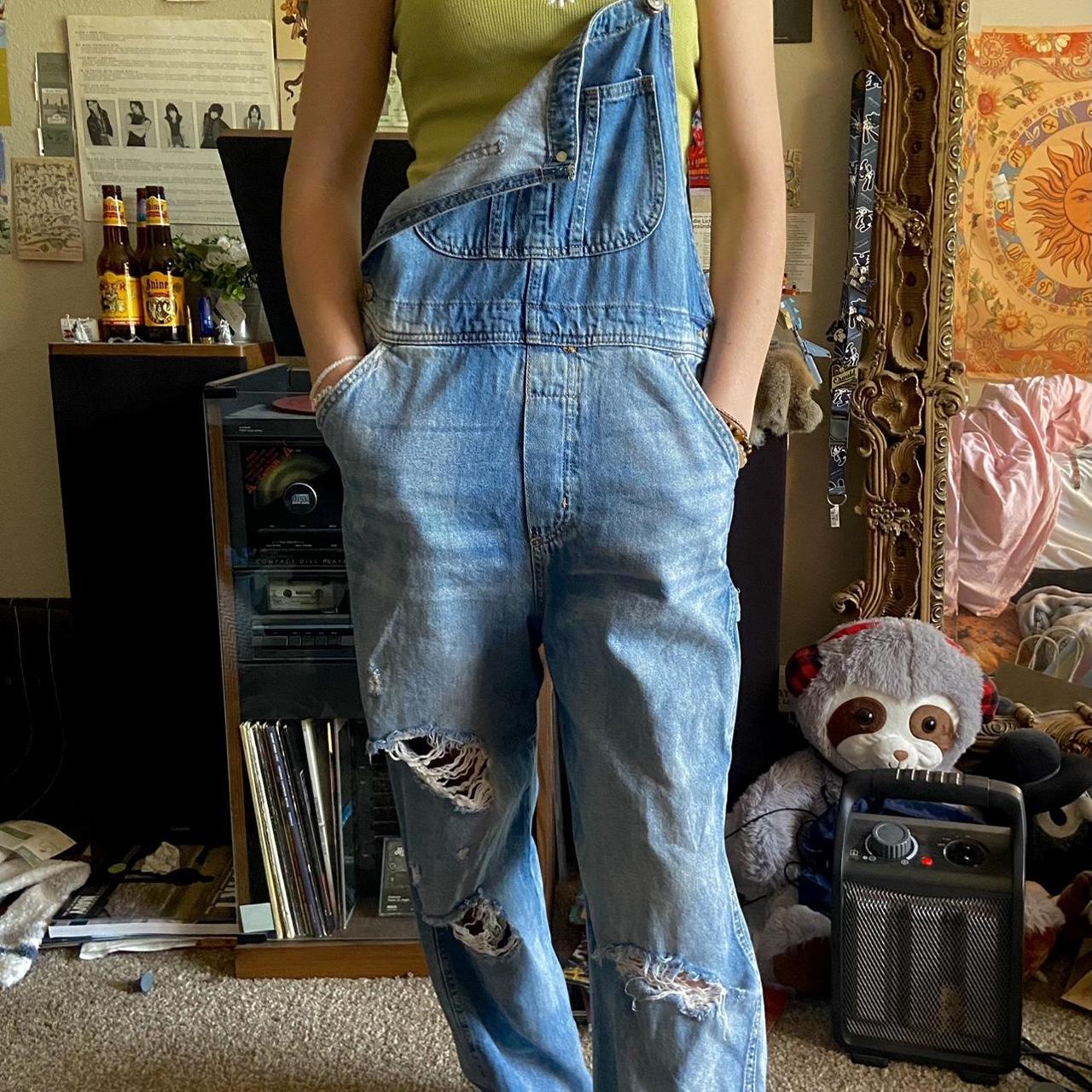 Baggy jean overalls, with ripped knees! 🔹⚪️ Model is... - Depop