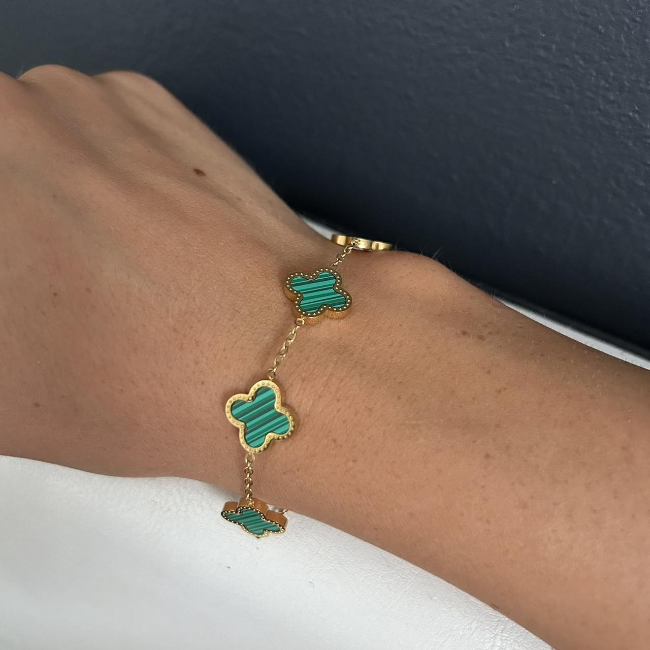 Van Cleef imitation set Necklace, bracelet &... Depop