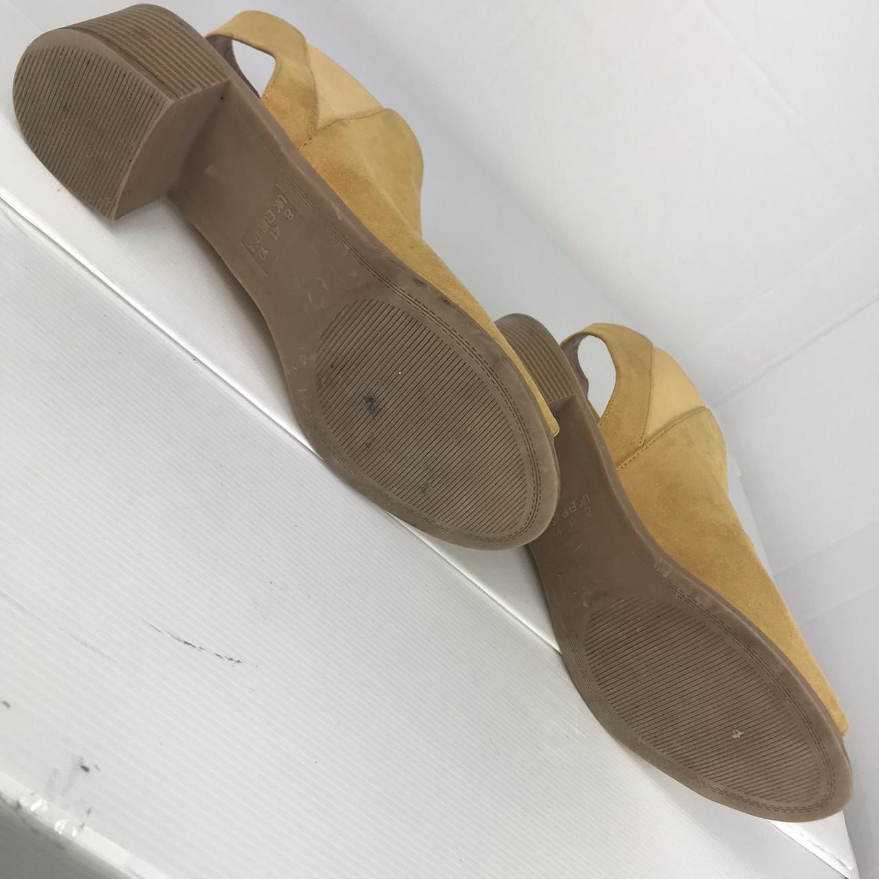 Faux suede mustard shoes With Depop