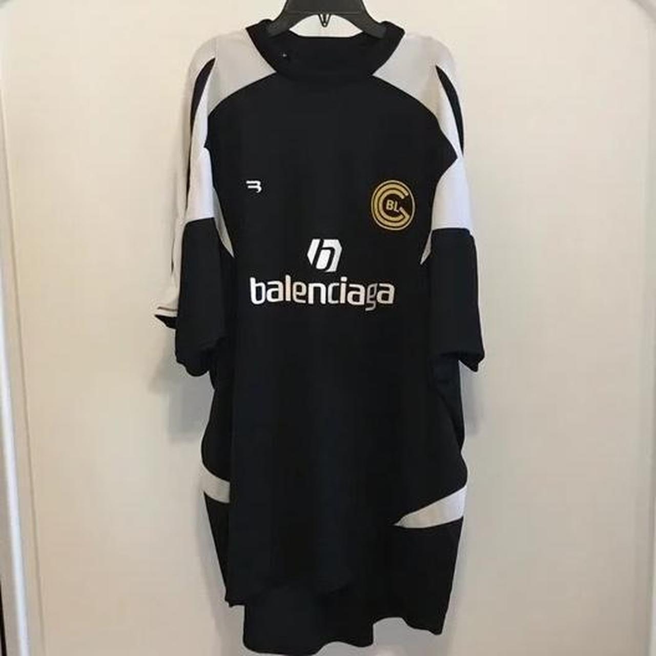 希少 Balenciaga archive soccer game shirts 0400022668436?wid=600&hei=800&