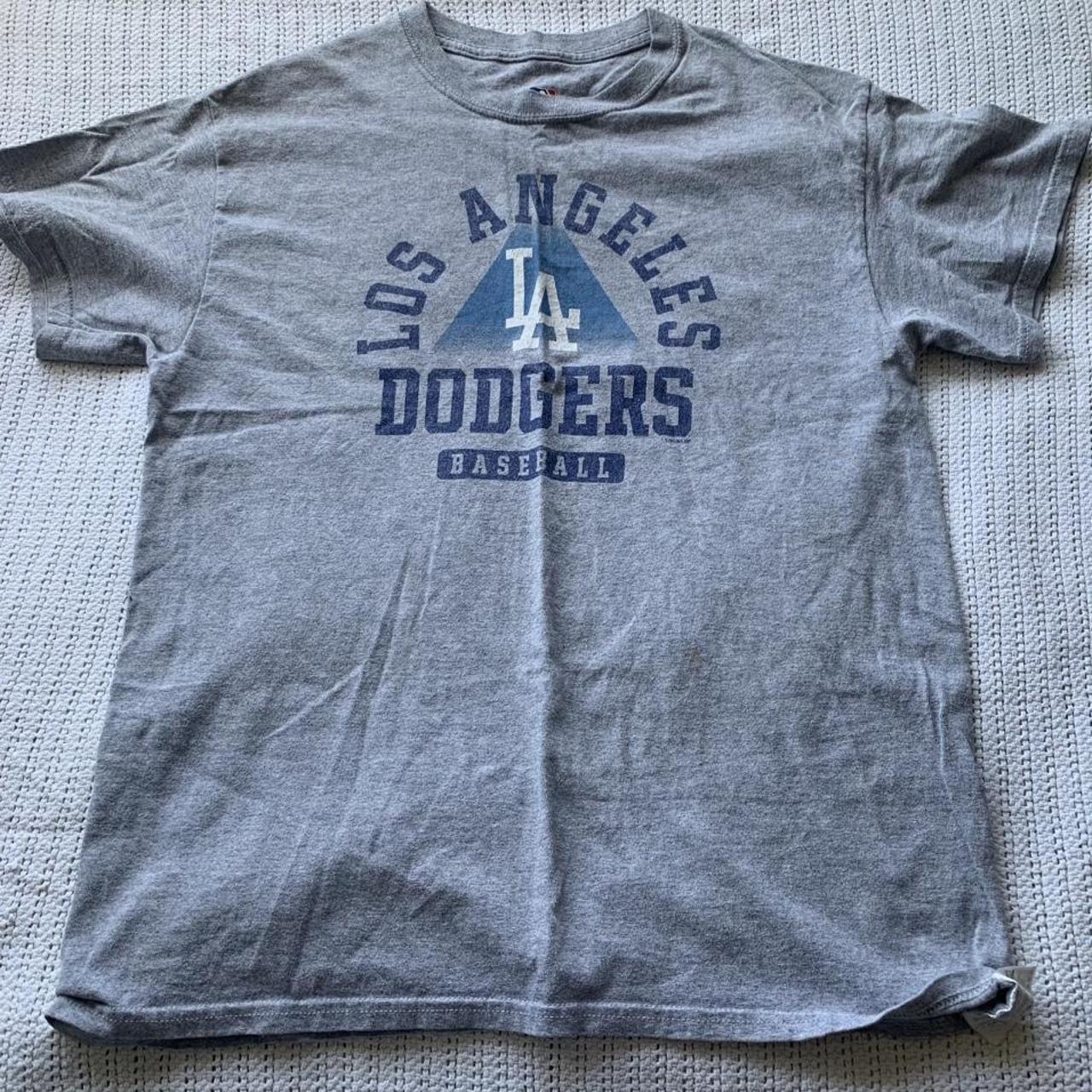 Small tan vintage dodgers tee shirt - Depop