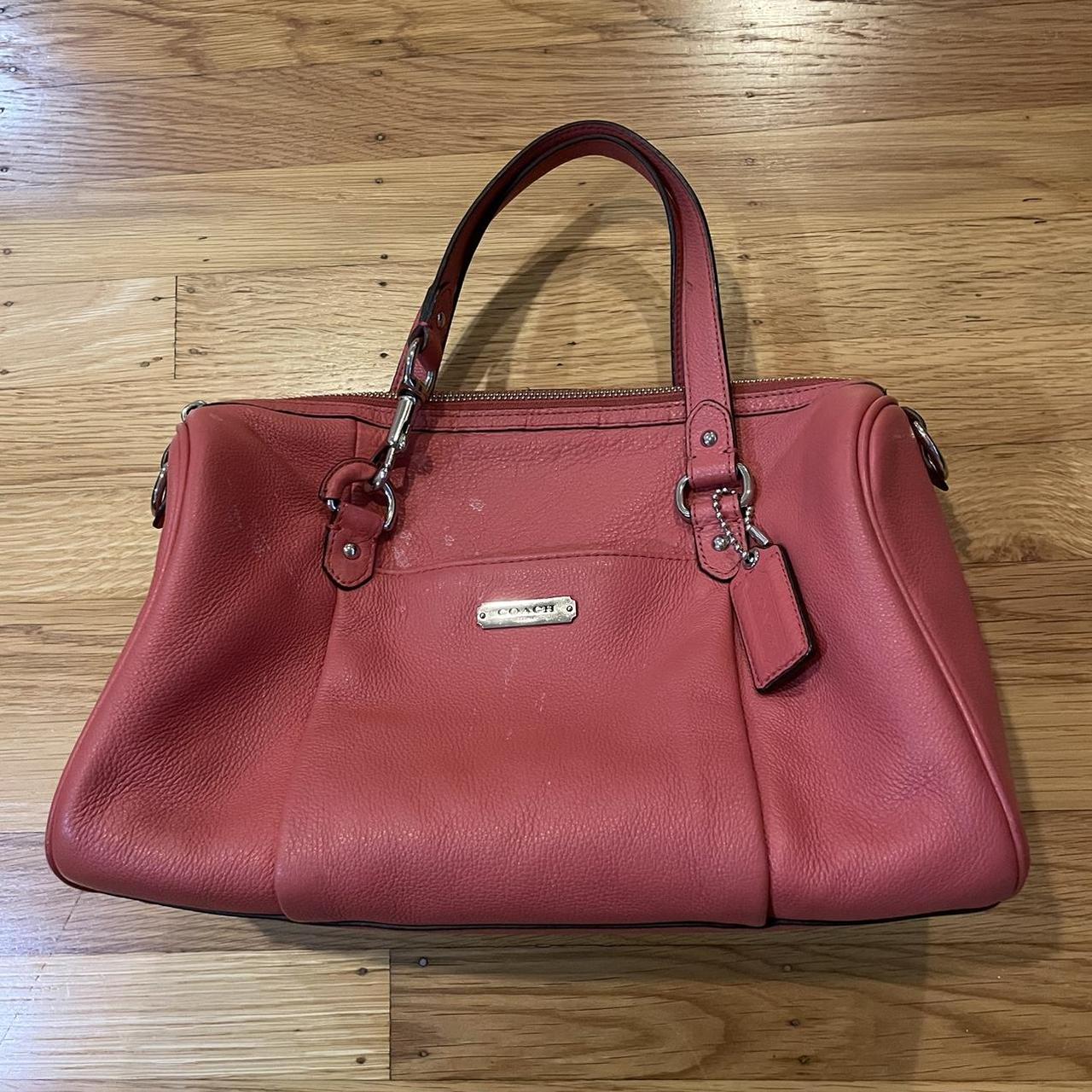 Coach avery bag on sale